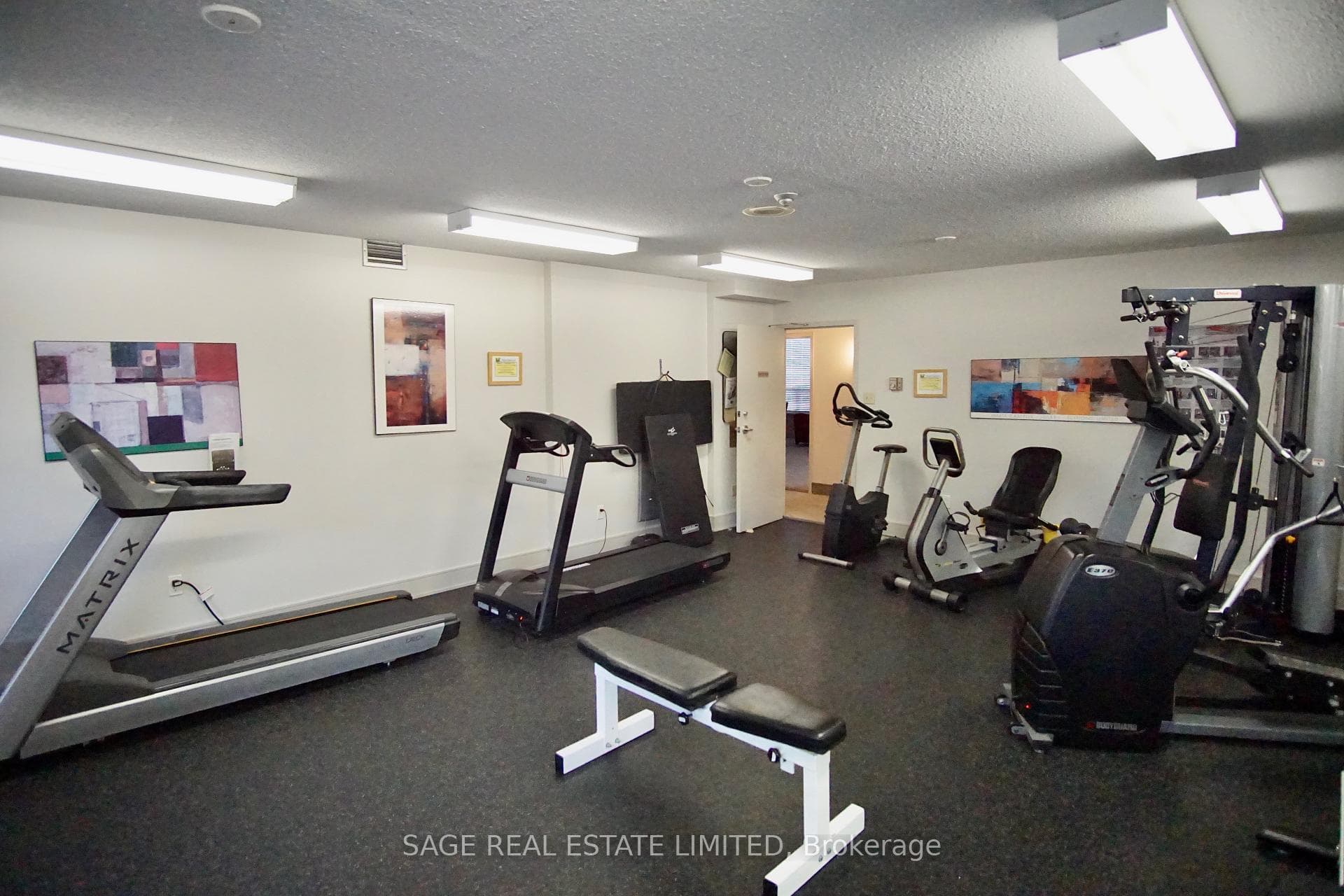 47 St Clair Avenue Unit 801 photo 29