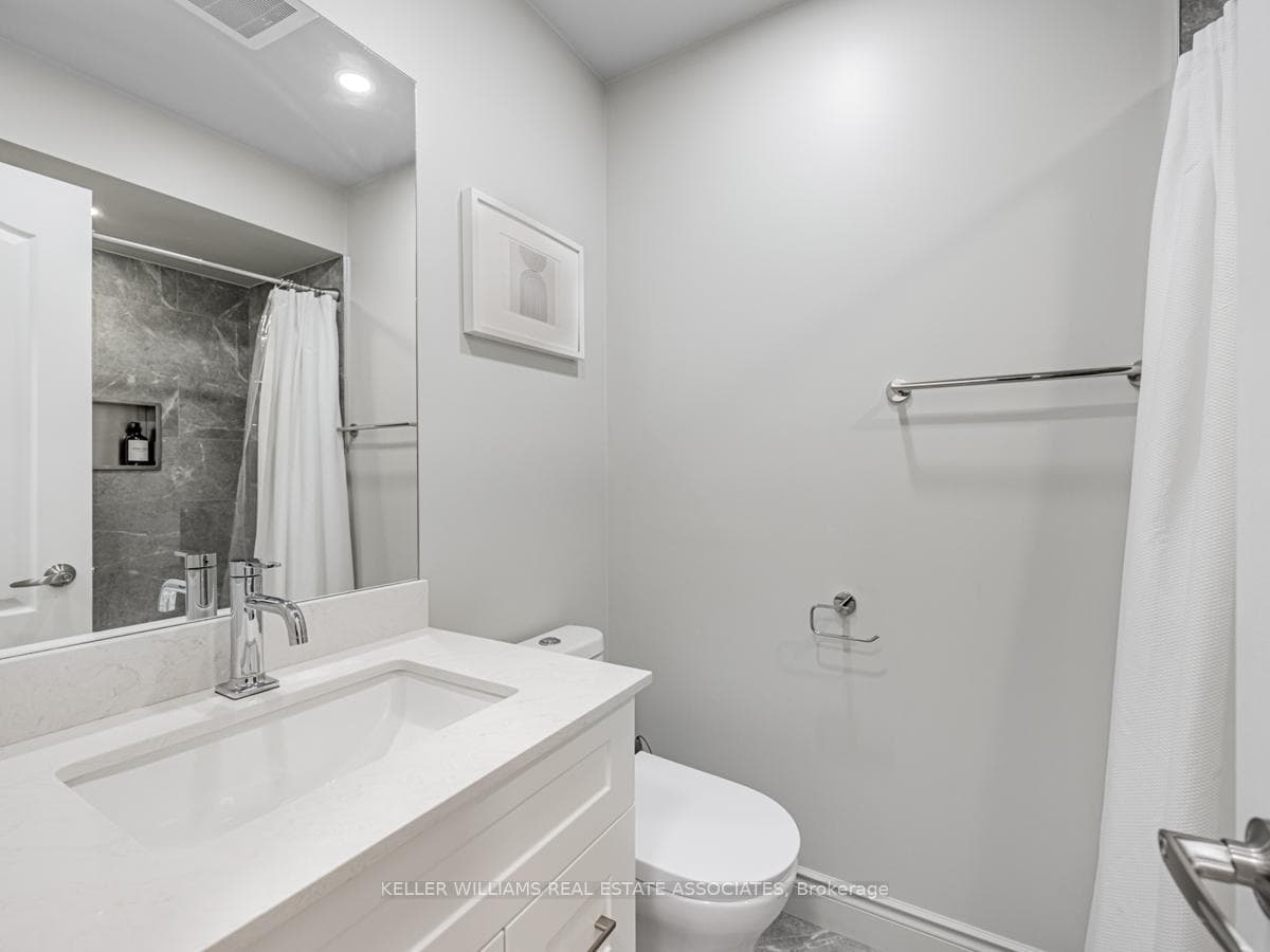 944 Flute Way photo 24