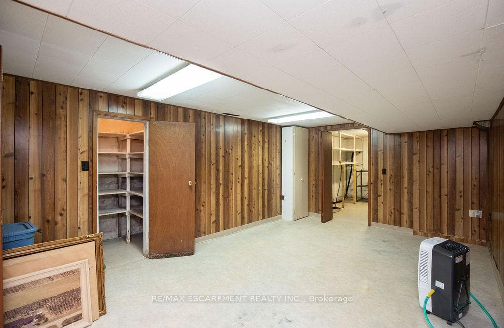 76 Elm Tree Road photo 16