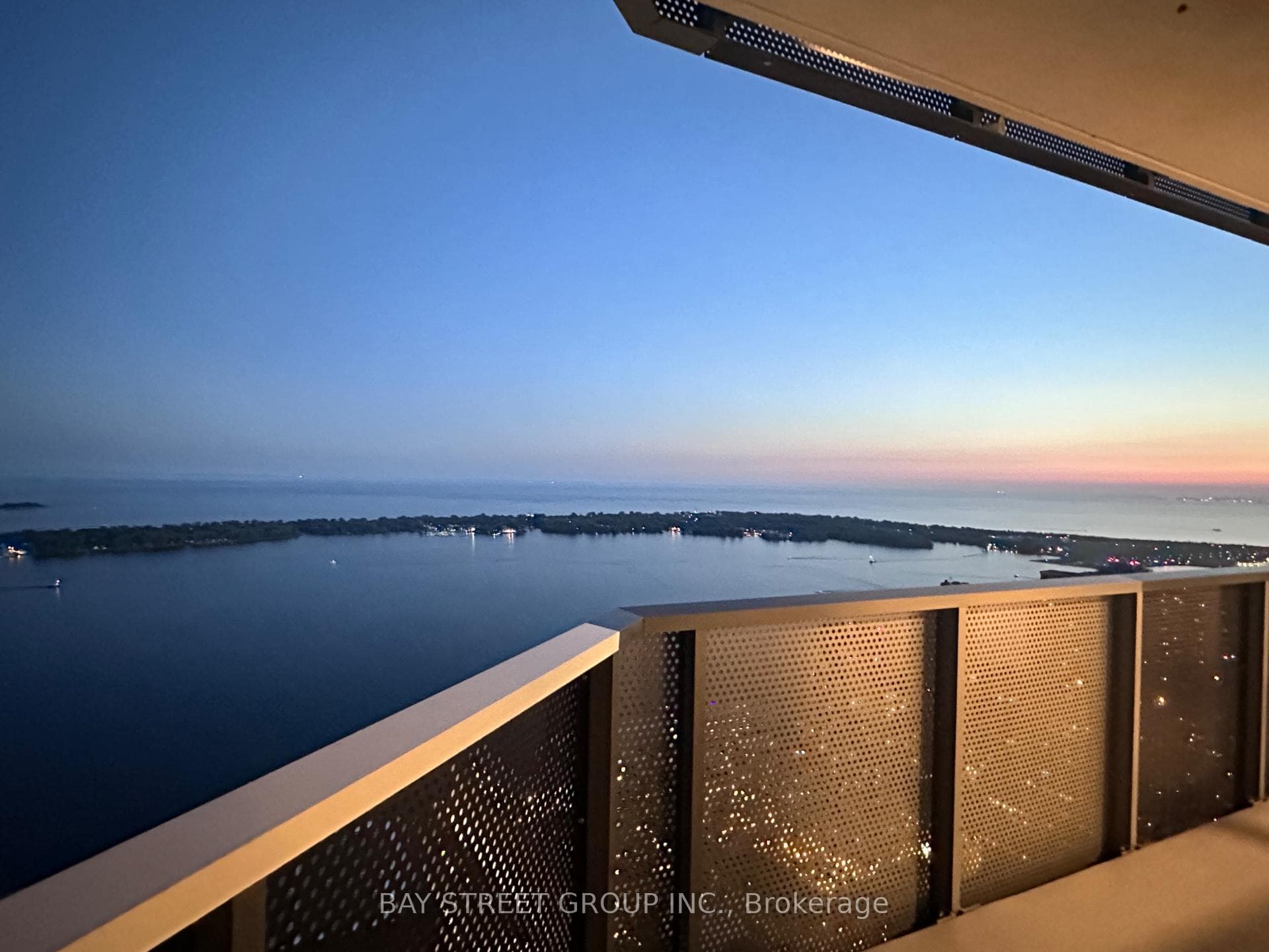 55 Cooper Street Unit 6809 photo 16