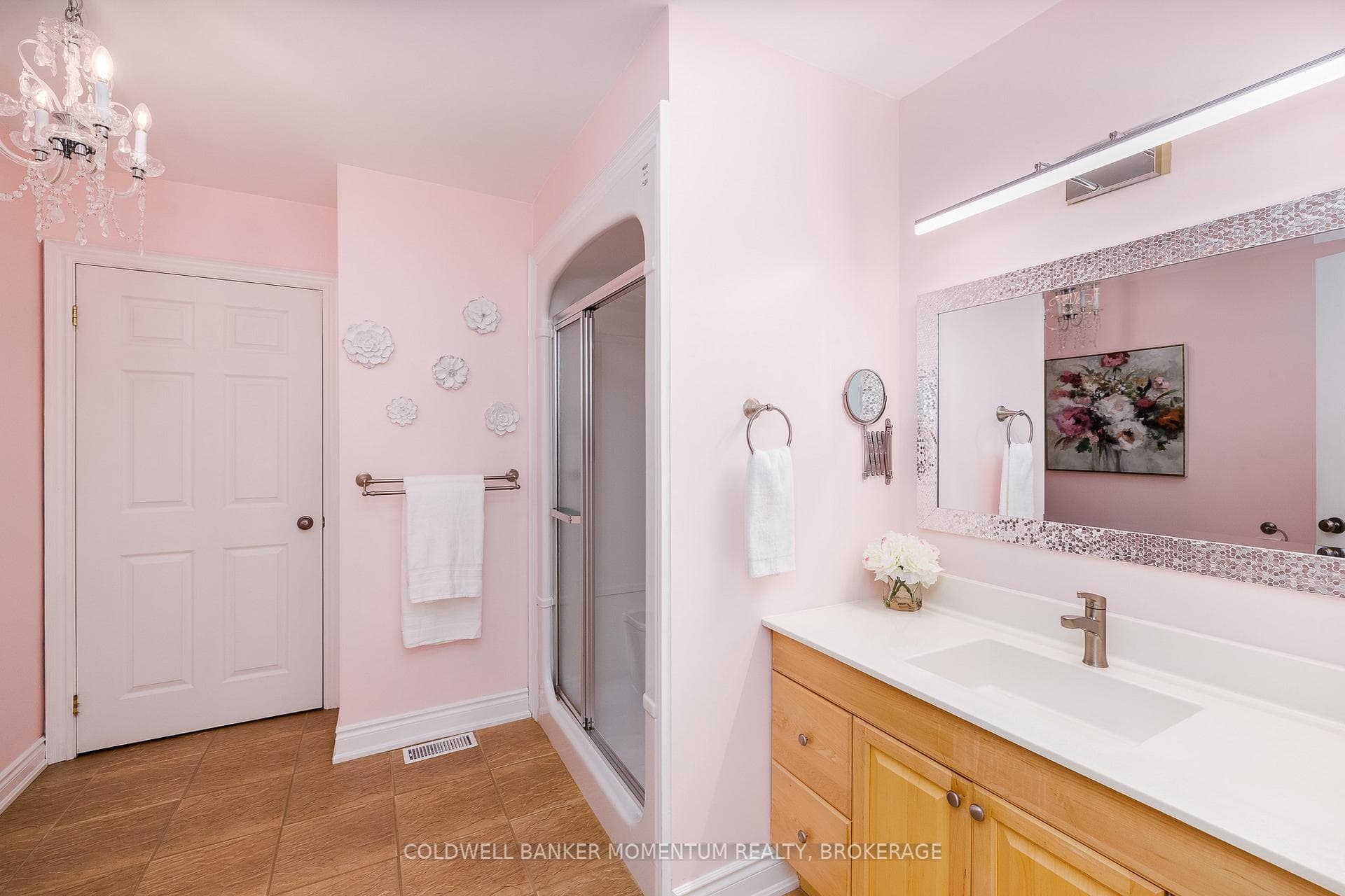 25 ORMOND Street photo 5