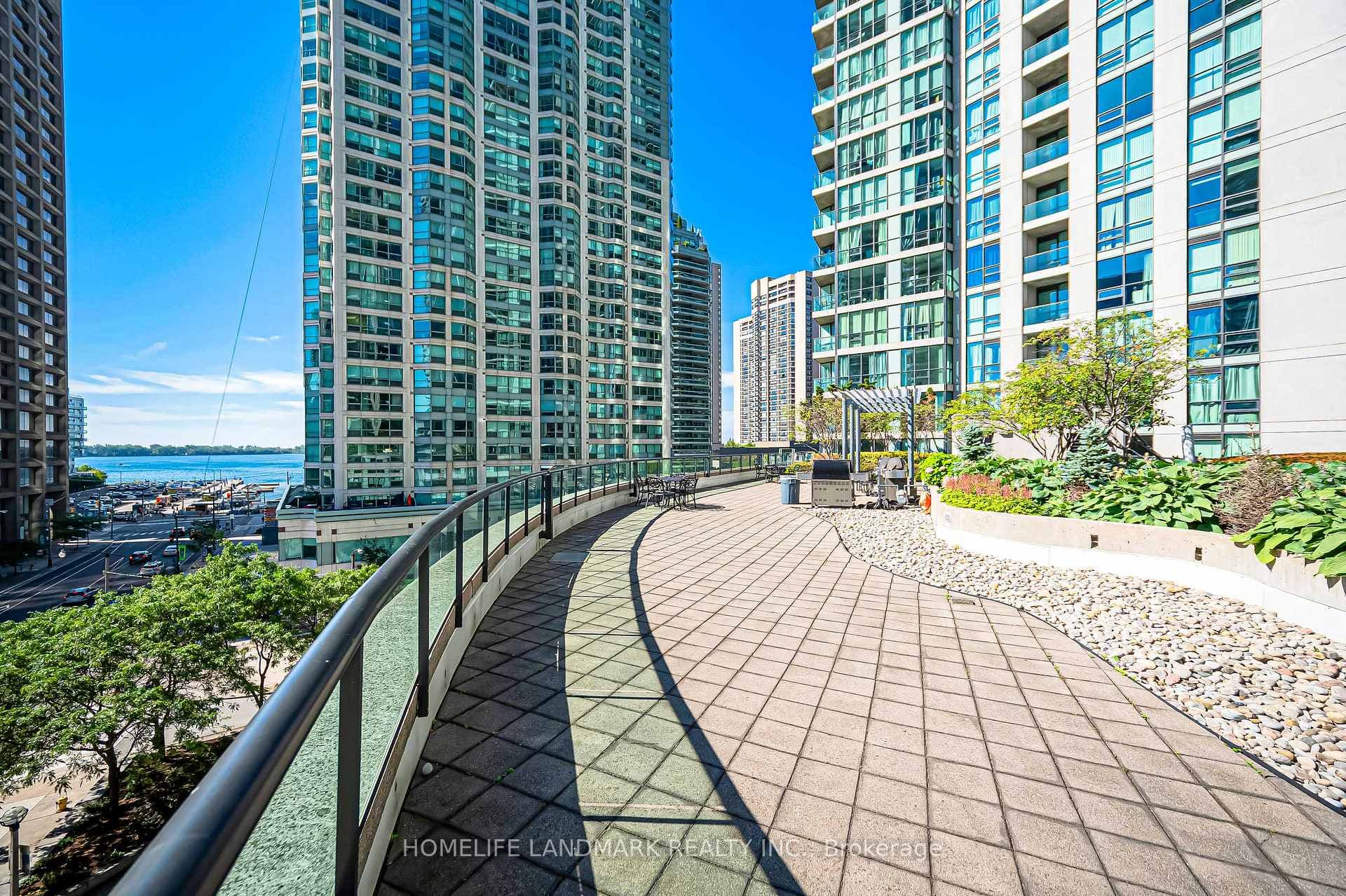 16 Yonge Street Unit 901 photo 47