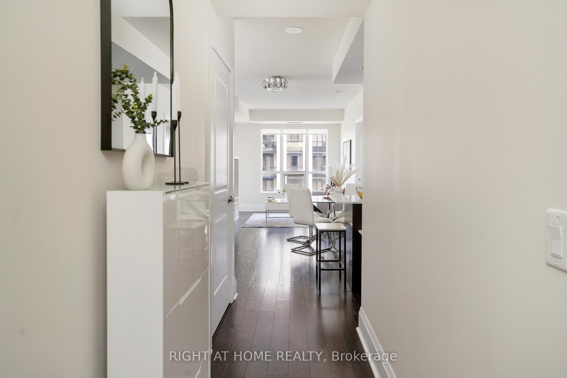 100 Harrison Garden Boulevard Unit 1607 photo 4