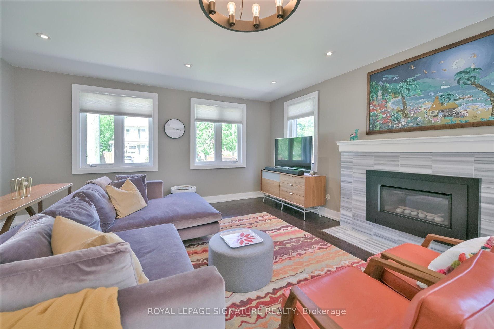 386 Allan Street photo 18