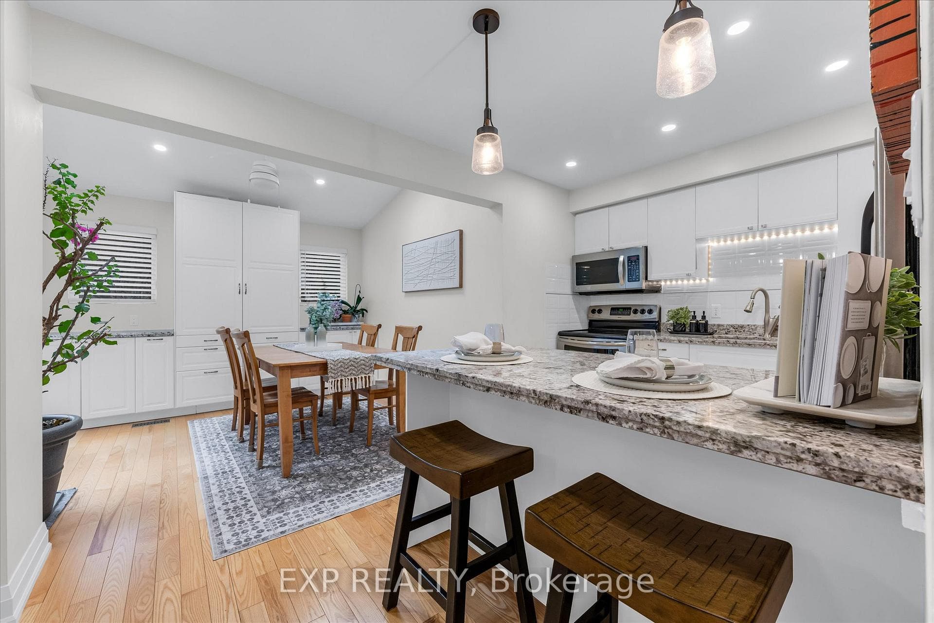 23 Hedge Lawn Drive photo 15