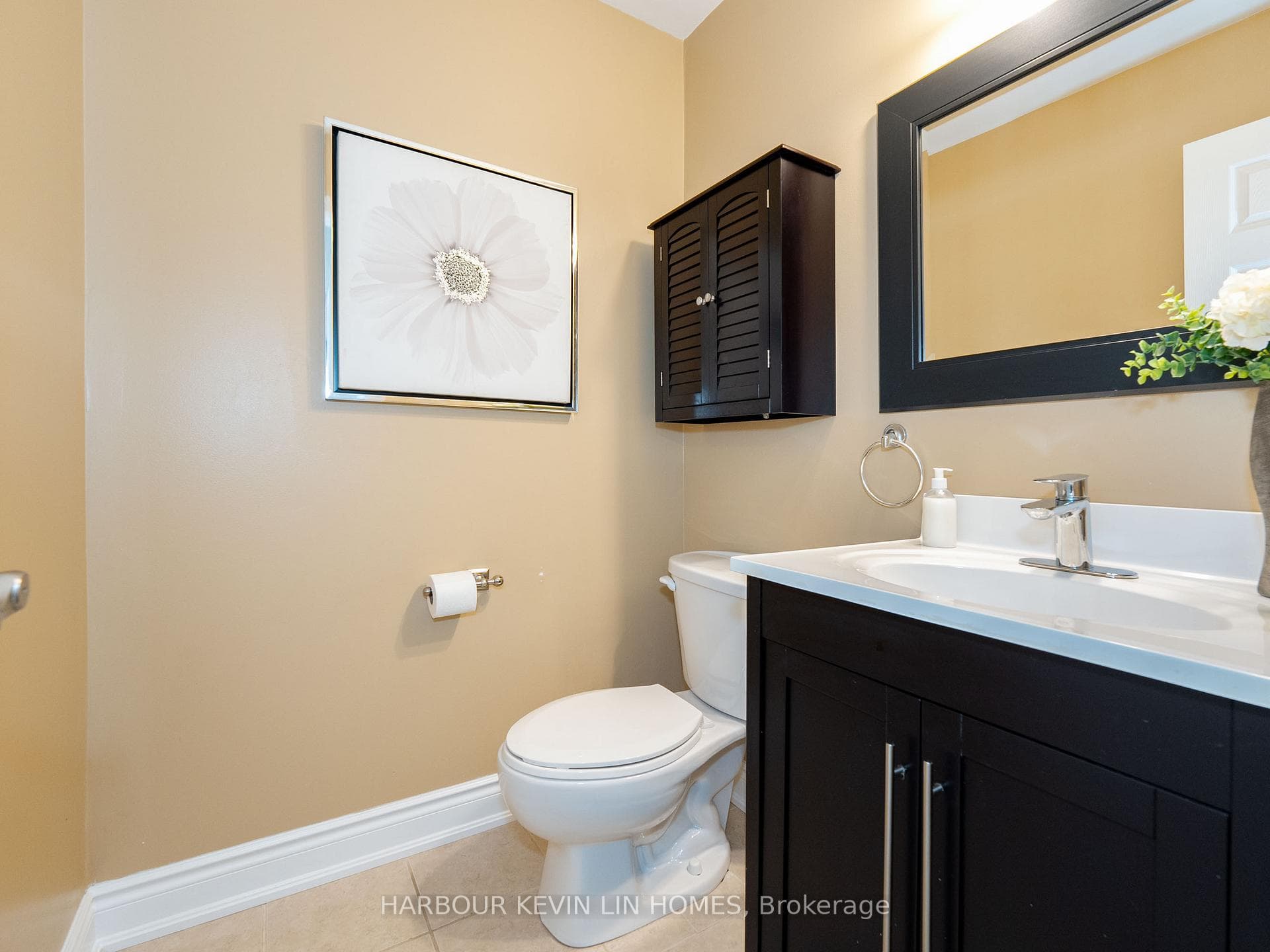 20 Kevi Crescent photo 21