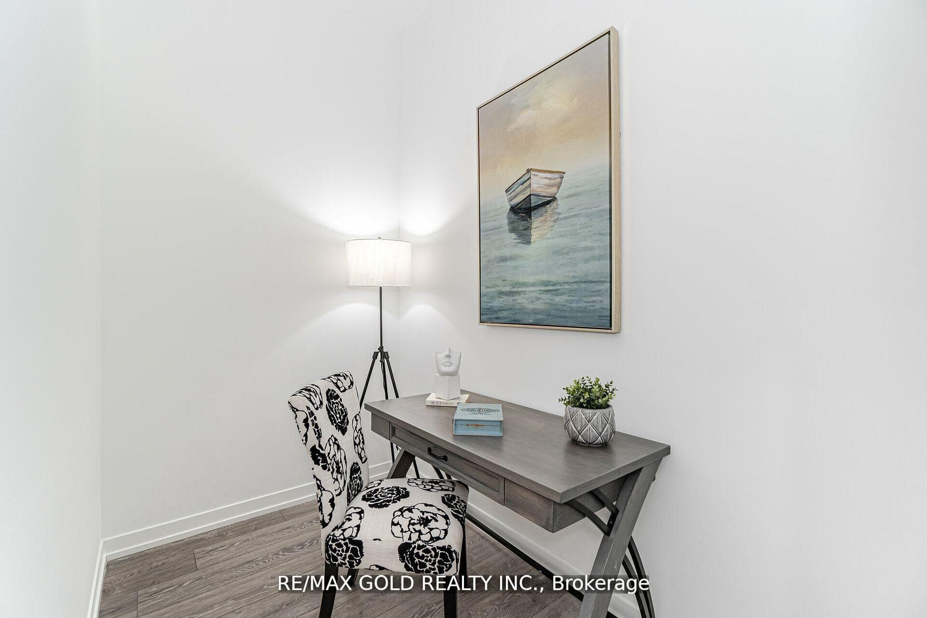 2020 Bathurst Street Unit 216 photo 20