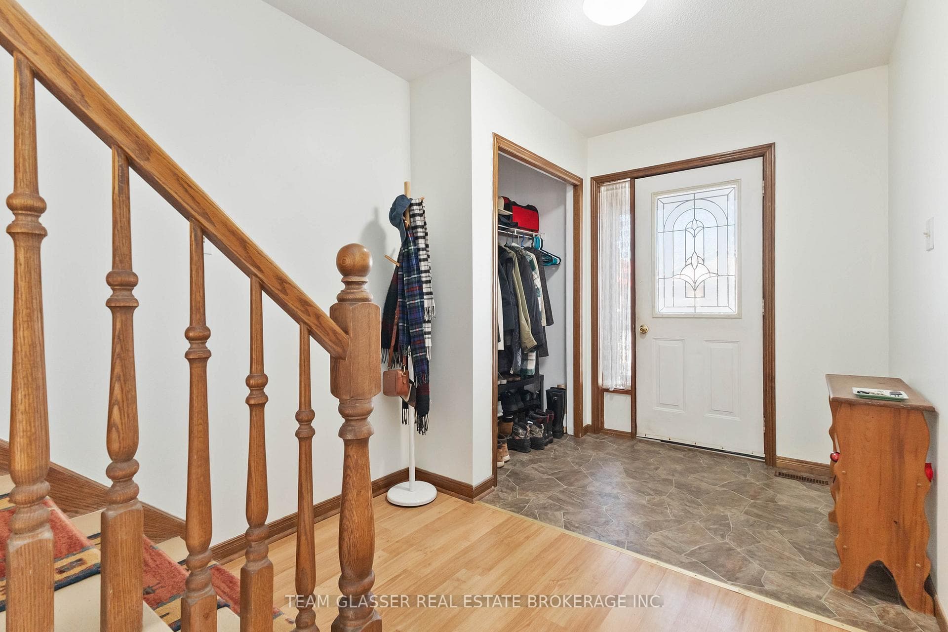 83 DUNCAN Crescent photo 8