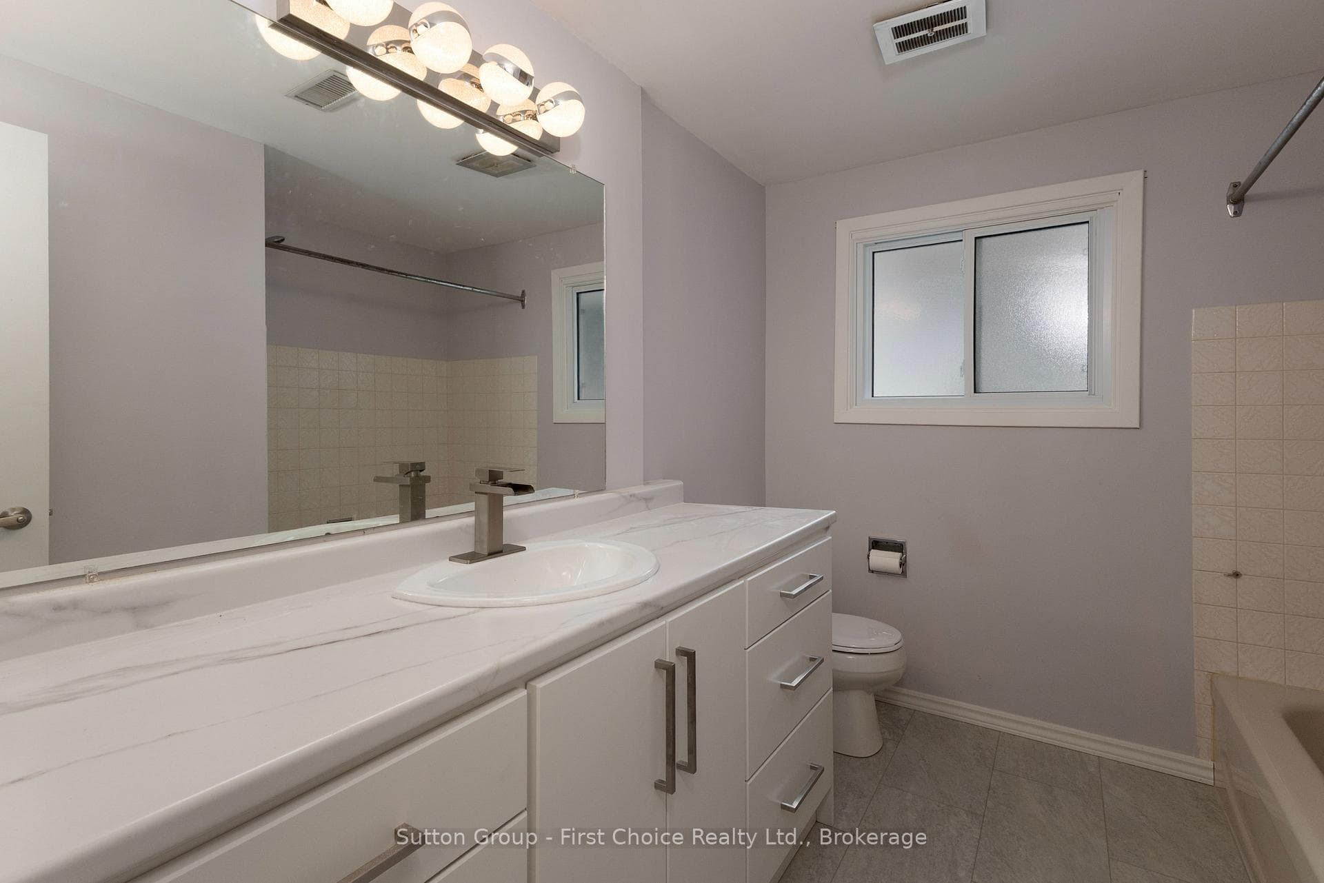 70 Bedford Drive photo 14