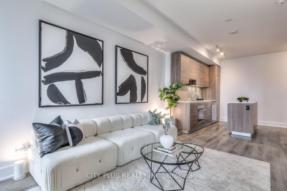 200 BLOOR Street Unit 1307 photo 6