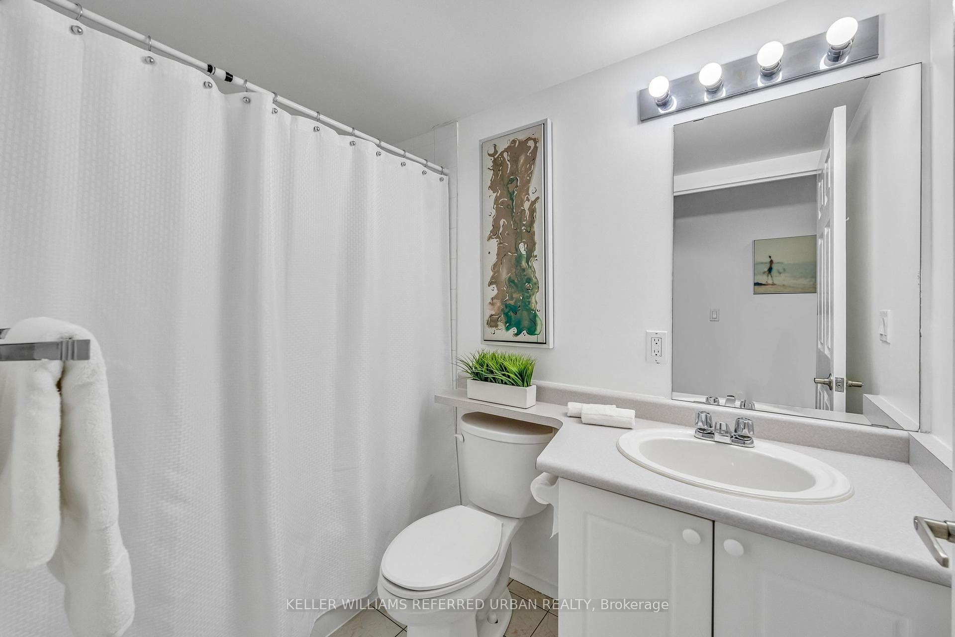555 Wilson Heights Boulevard Unit 309 photo 16