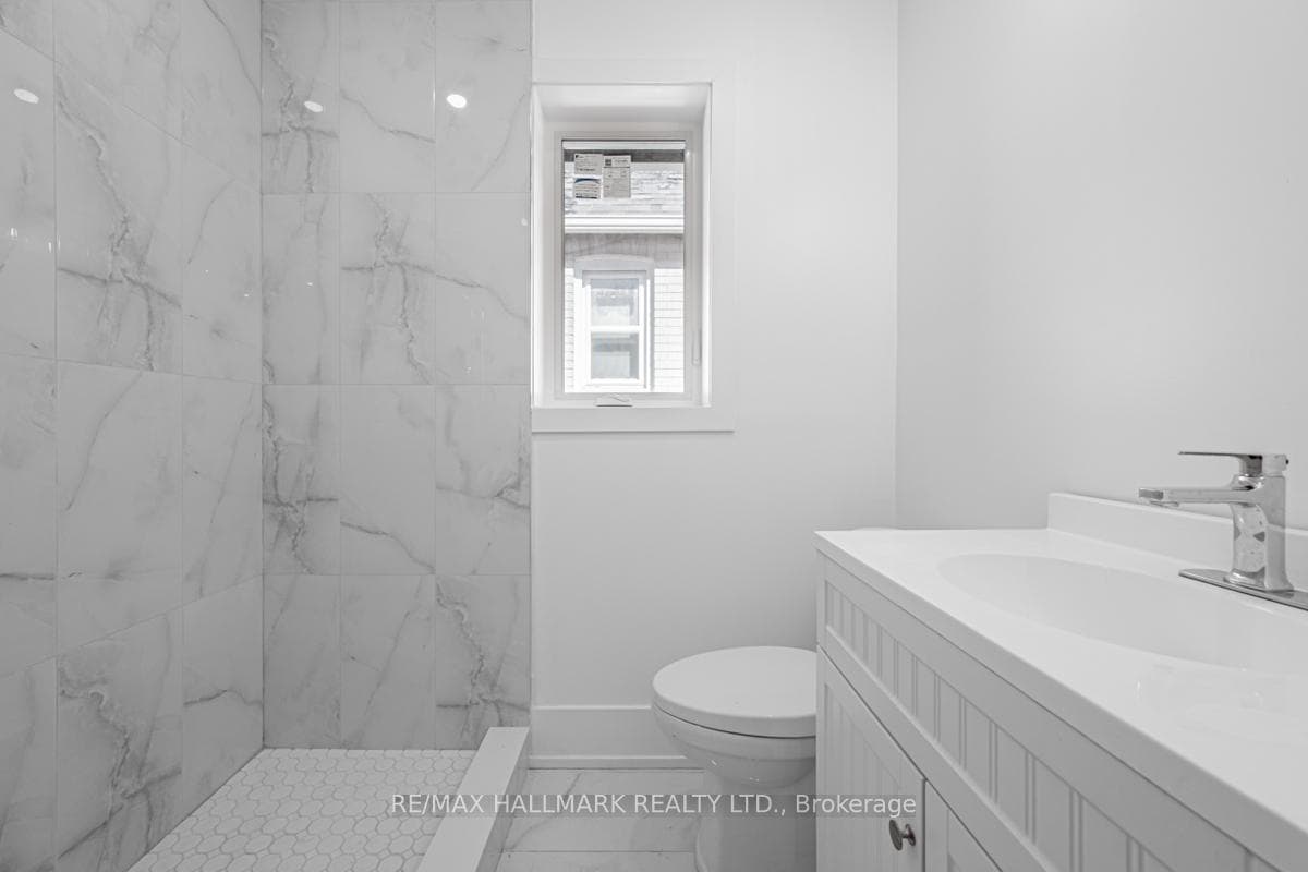21 LATIMER Avenue Unit MAIN photo 8