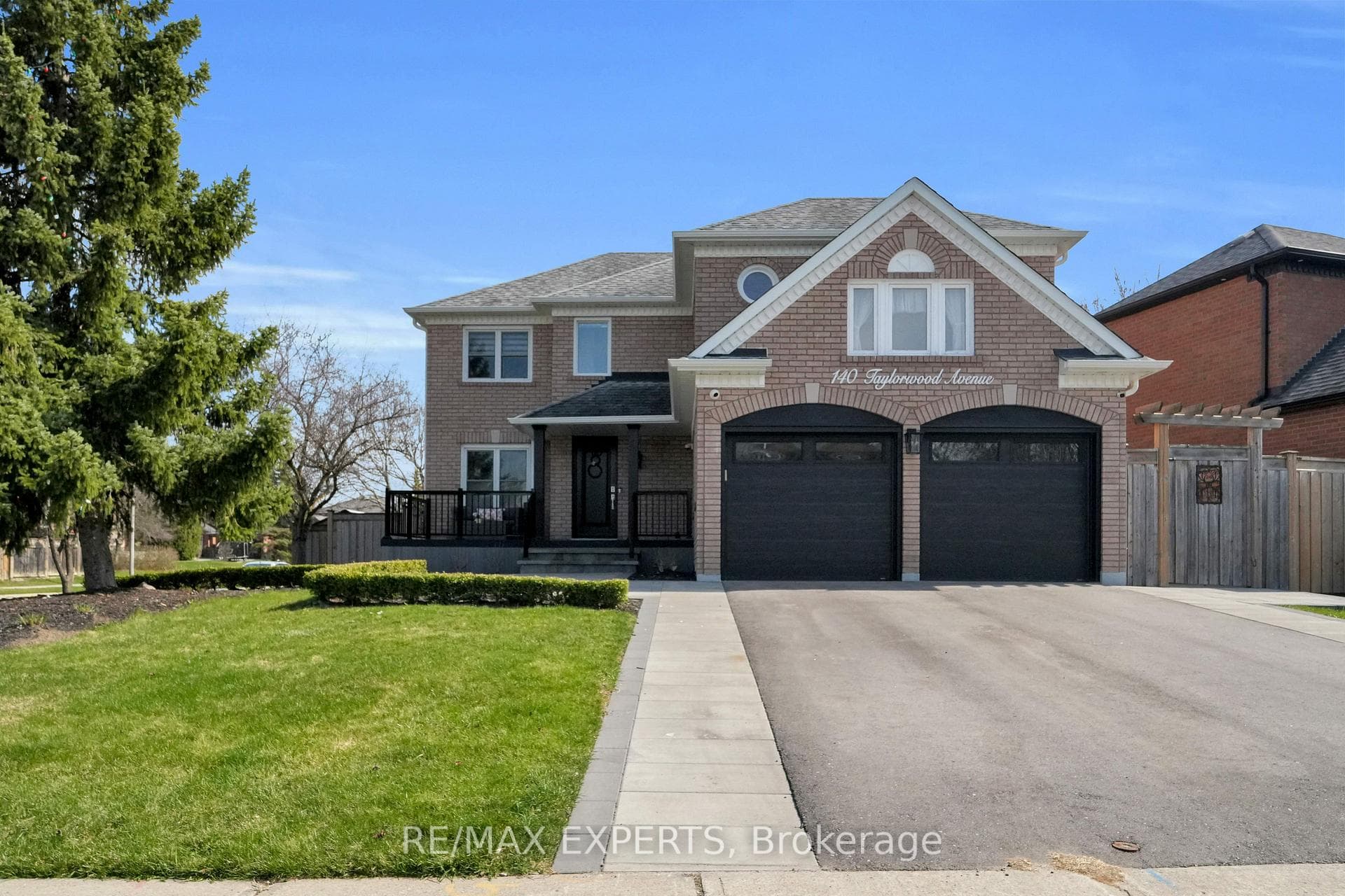 140 Taylorwood Avenue photo 1