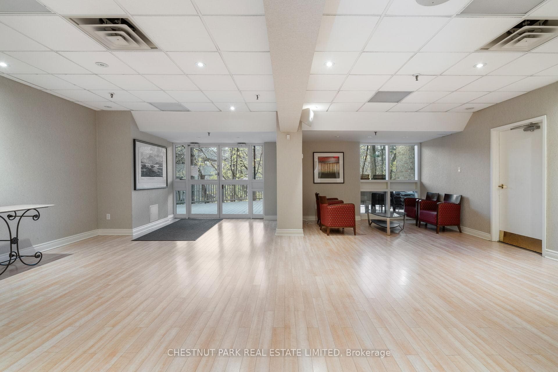 278 Bloor Street Unit 410 photo 37