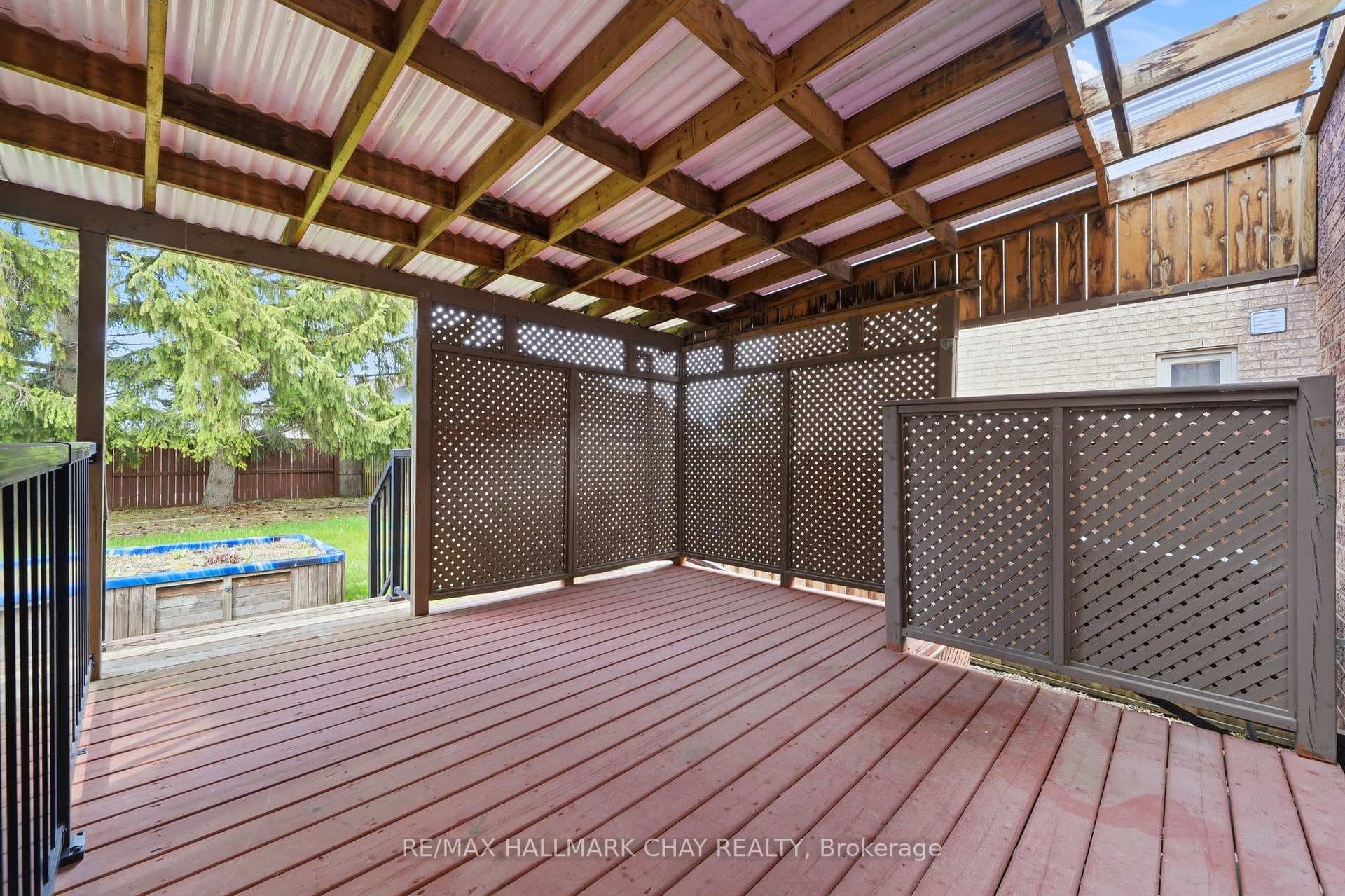 12 Dugdale Avenue photo 39