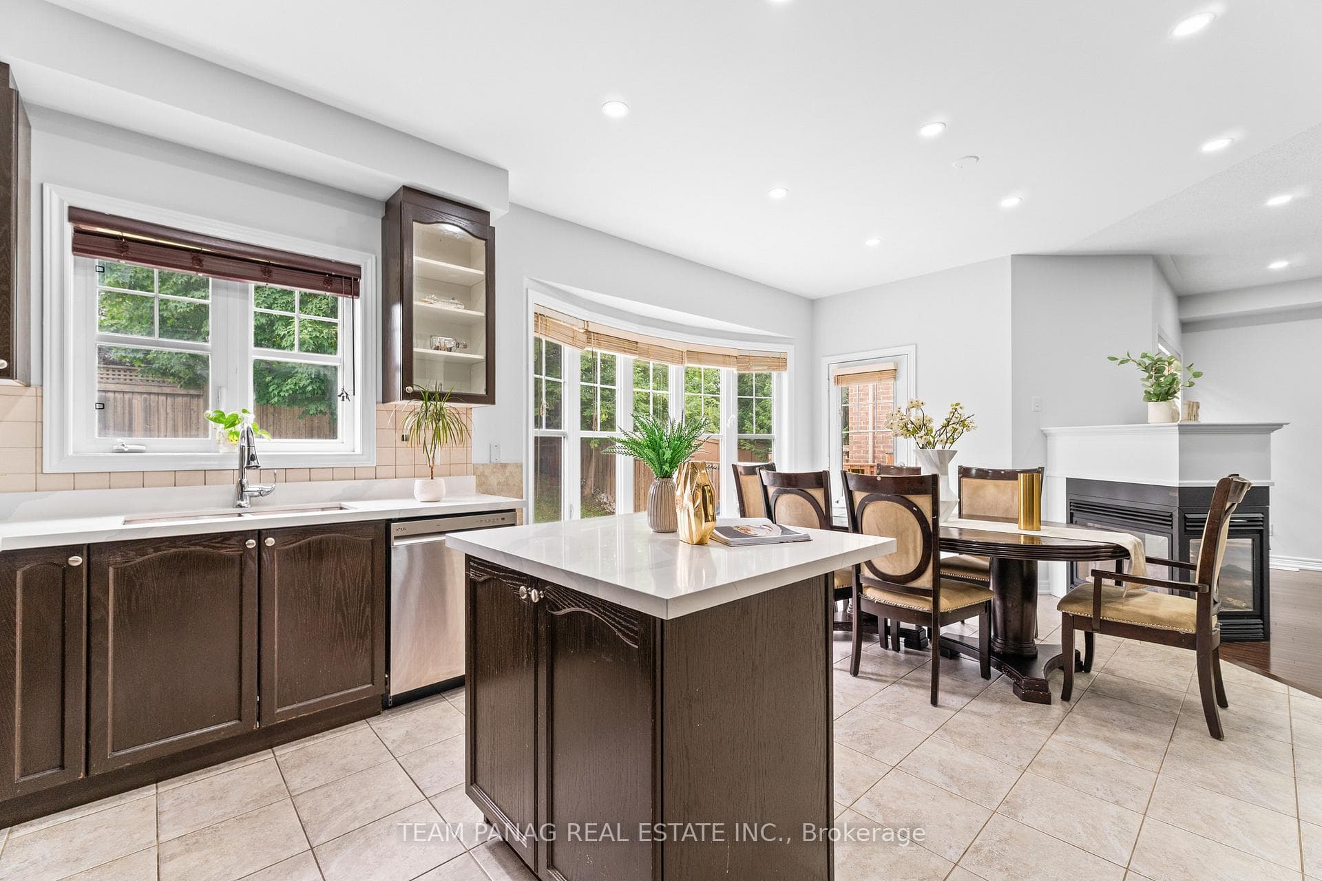 38 Stephanie Avenue photo 10