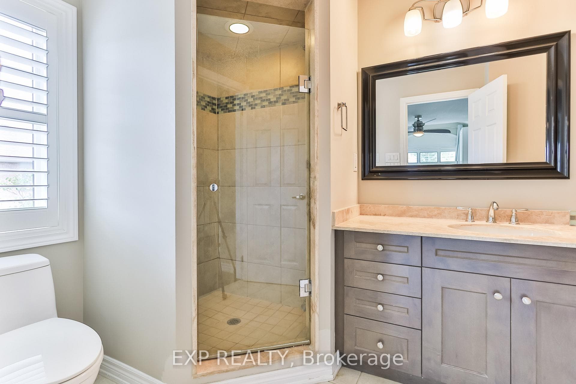 2256 Greening Lane photo 18