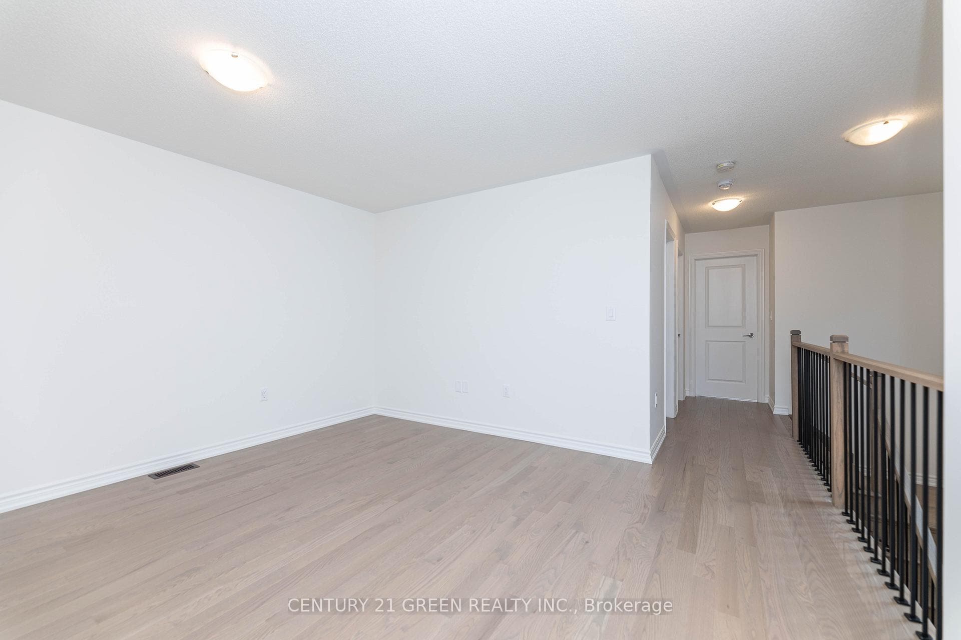 12 Velvet Drive photo 31
