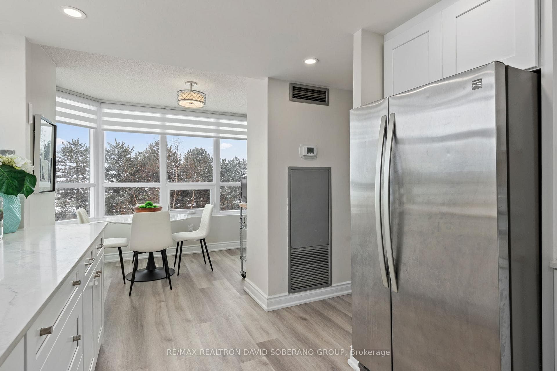7601 Bathurst Street Unit 315 photo 14