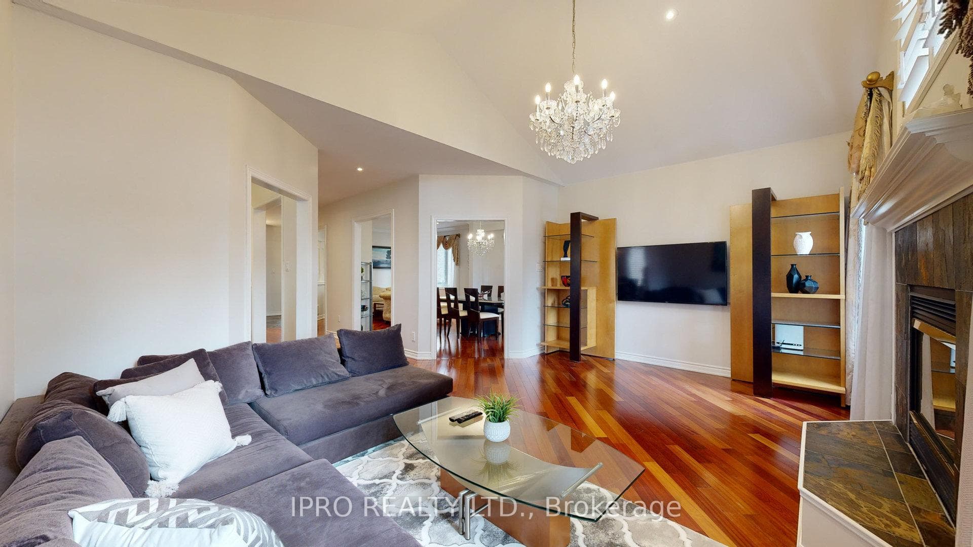 2579 Cliff Road photo 12
