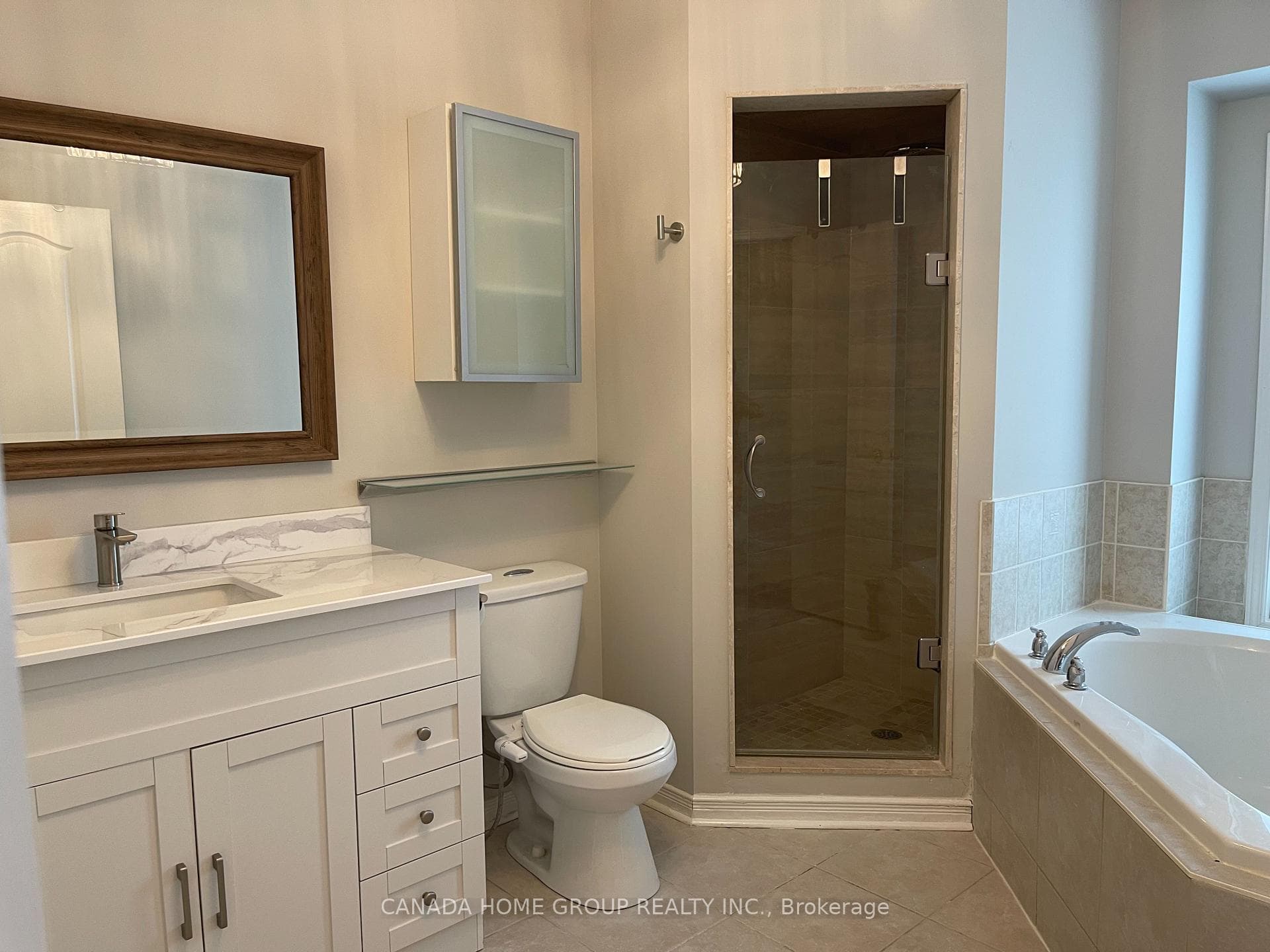 435 Hensall Circle Unit 43 photo 10