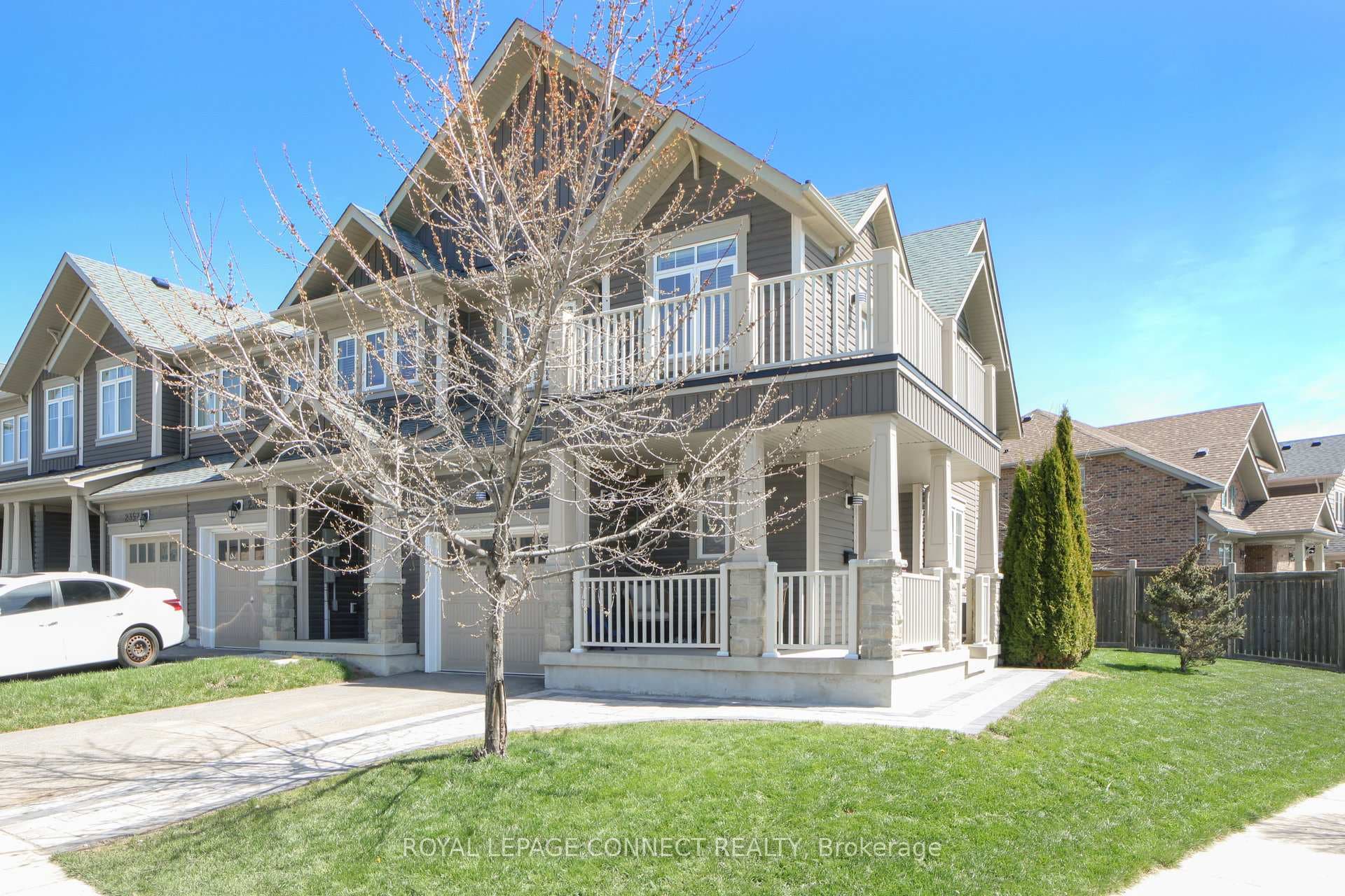 2353 Steeplechase Street photo 3