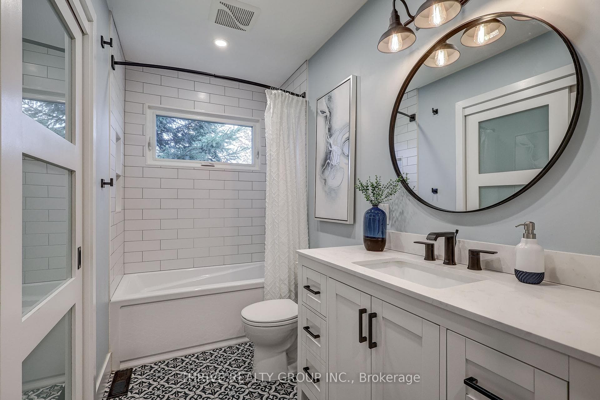 6509 Longwoods Road photo 18