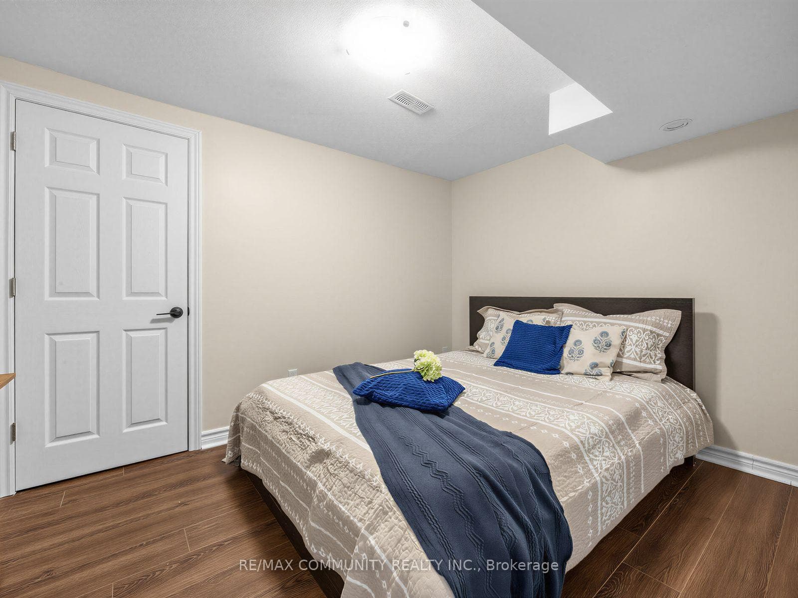 38 Robmar Street photo 32