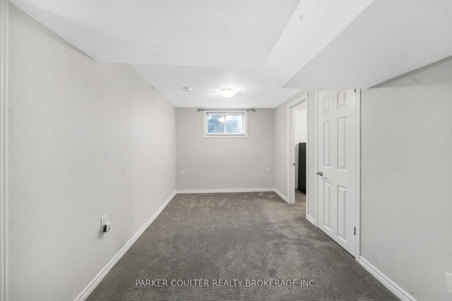 7 Oakley Park Square photo 11