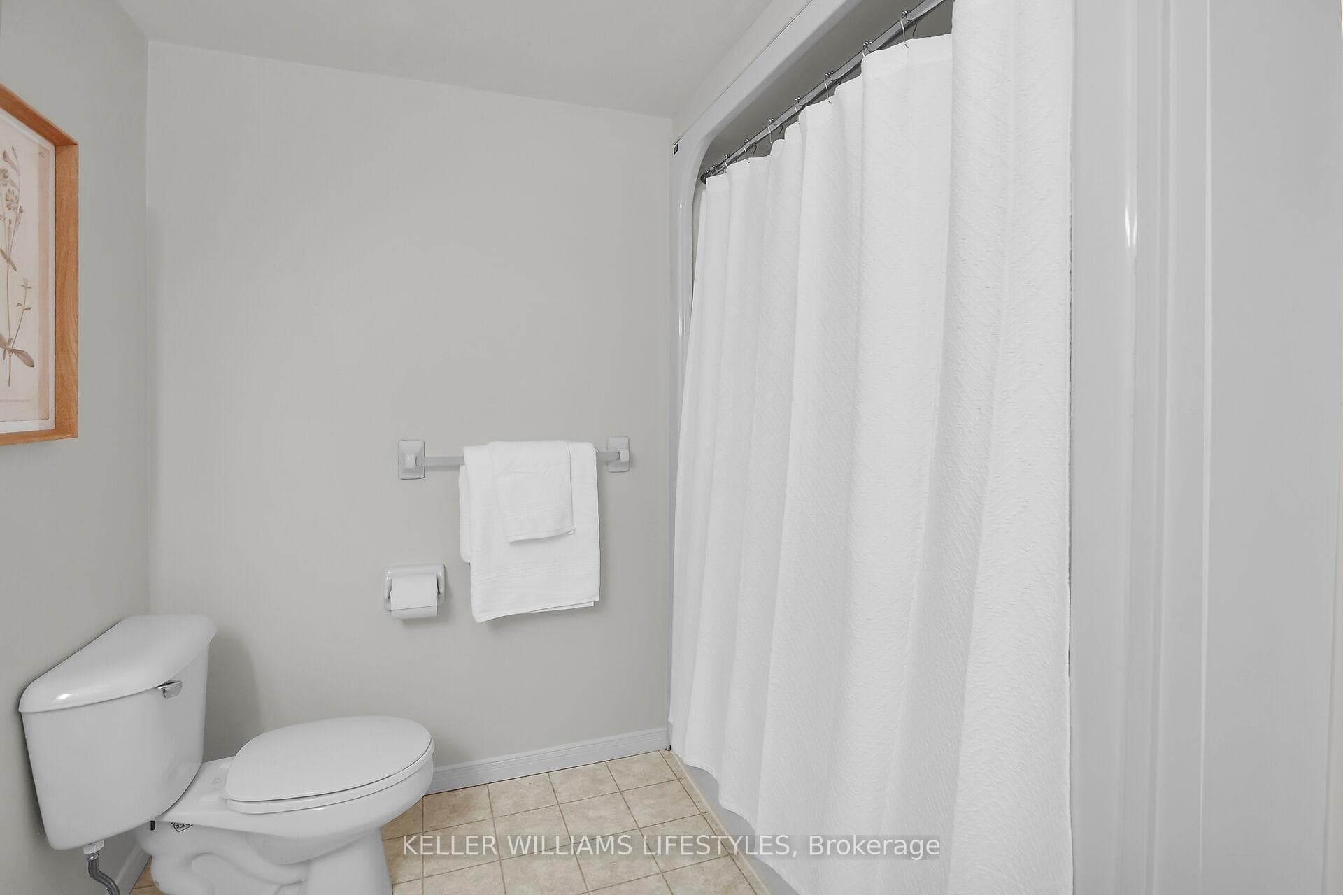 66 Quinella Place photo 39
