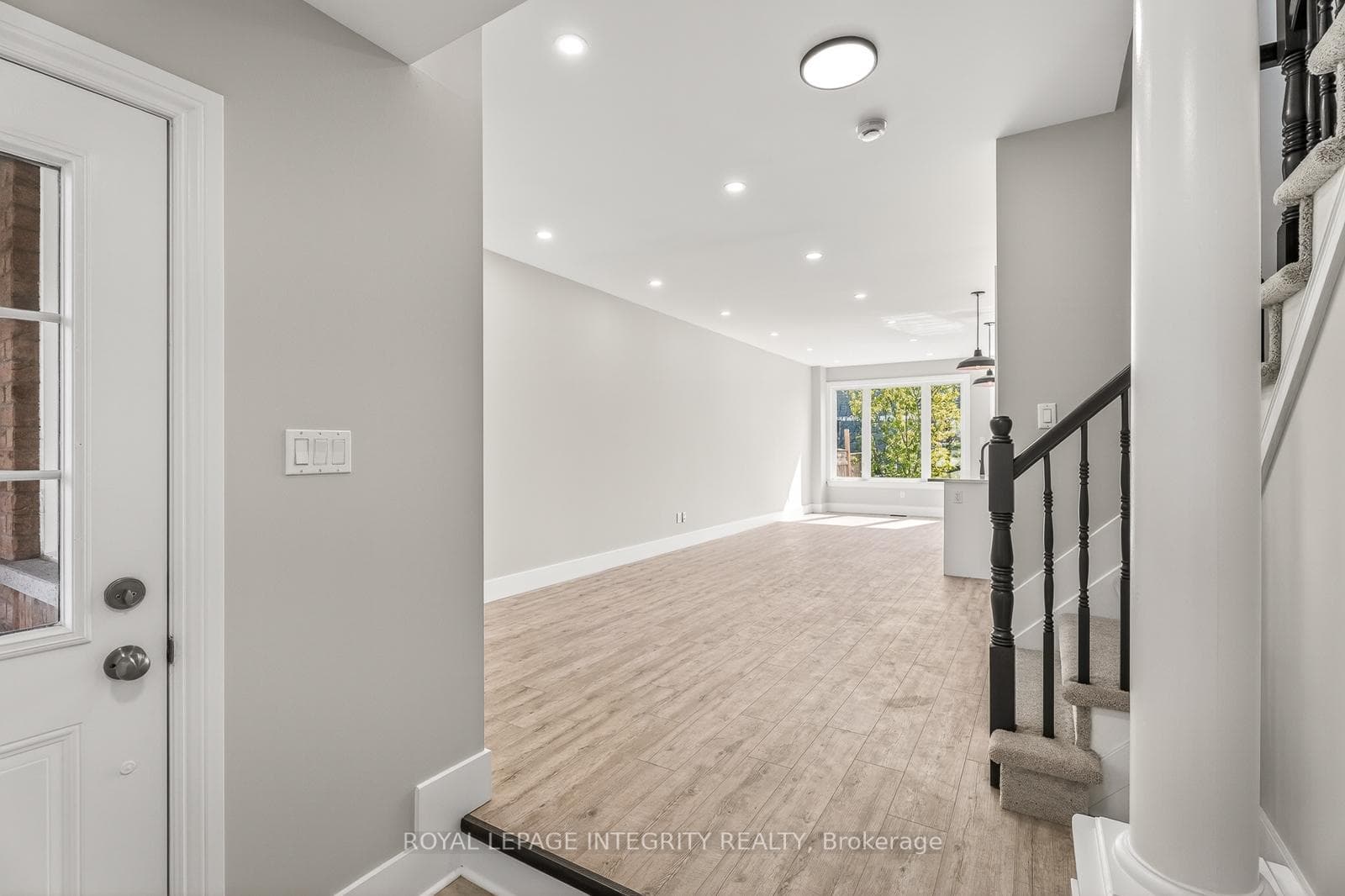 169 Desmond Trudeau Drive photo 8