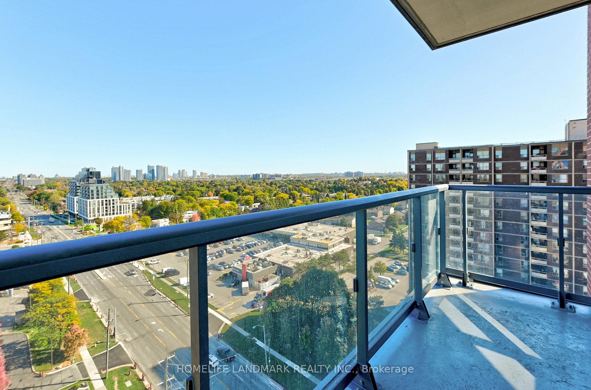 3270 Sheppard Avenue Unit 1322 photo 20