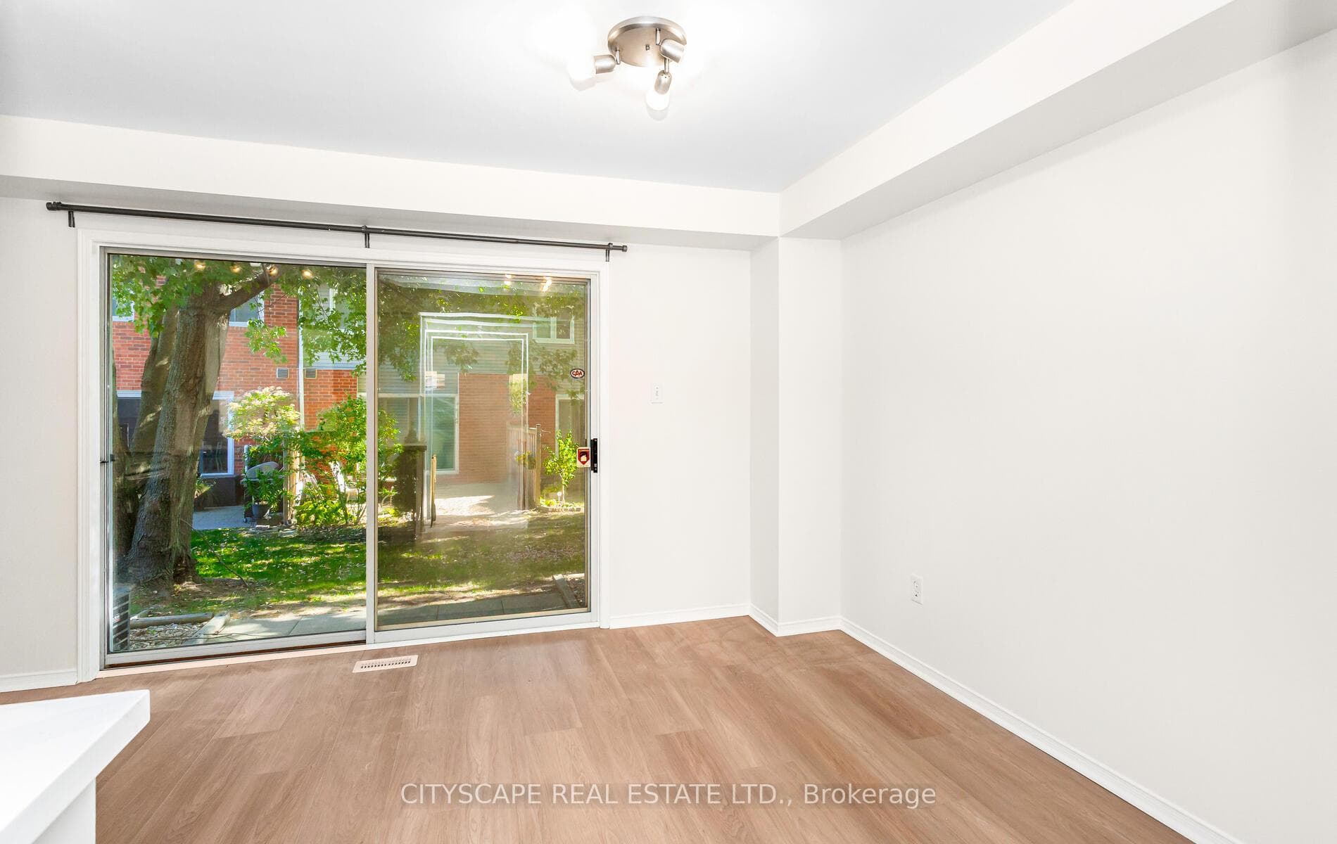 2300 Brays Lane Unit 65 photo 19