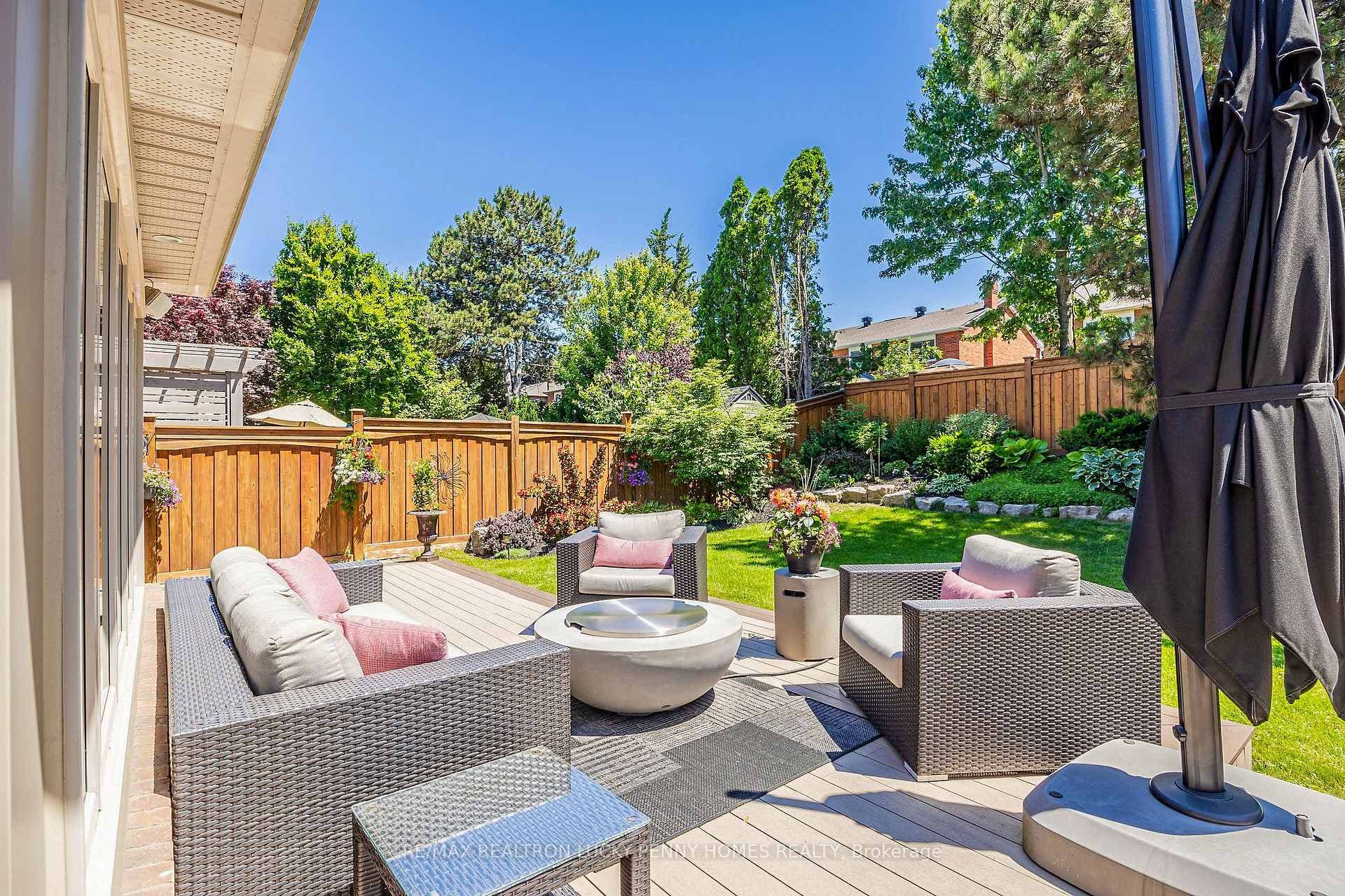15 Aitken Circle photo 18