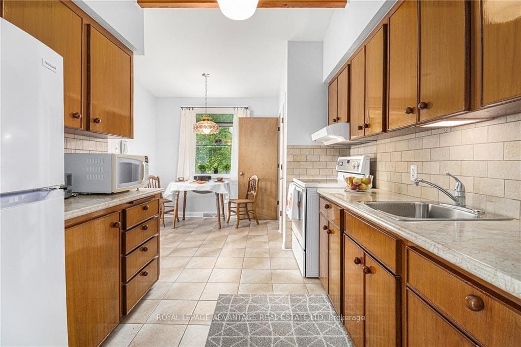 48 DRUMMOND Street photo 10