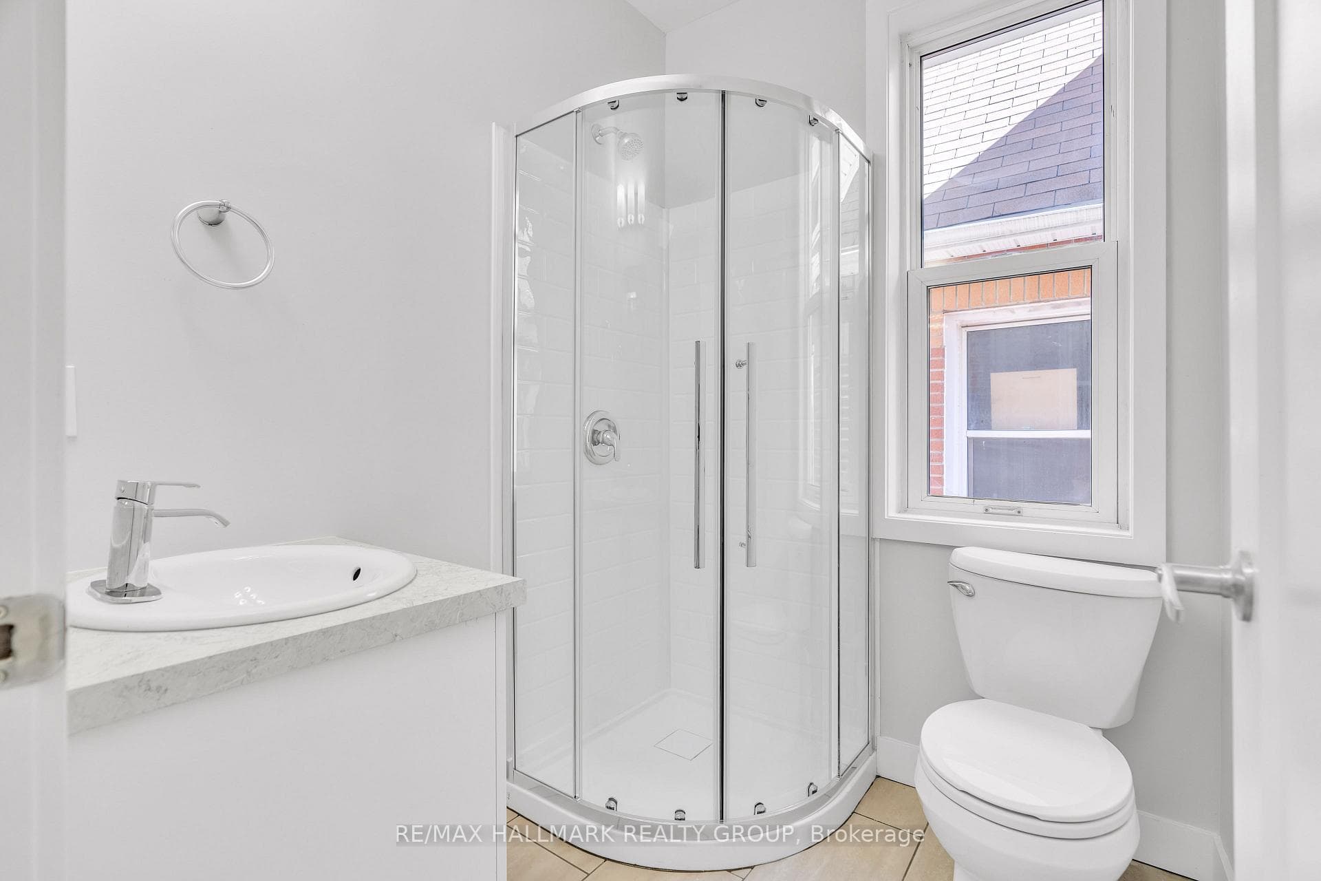 261 Somerset Street Unit 3 photo 8