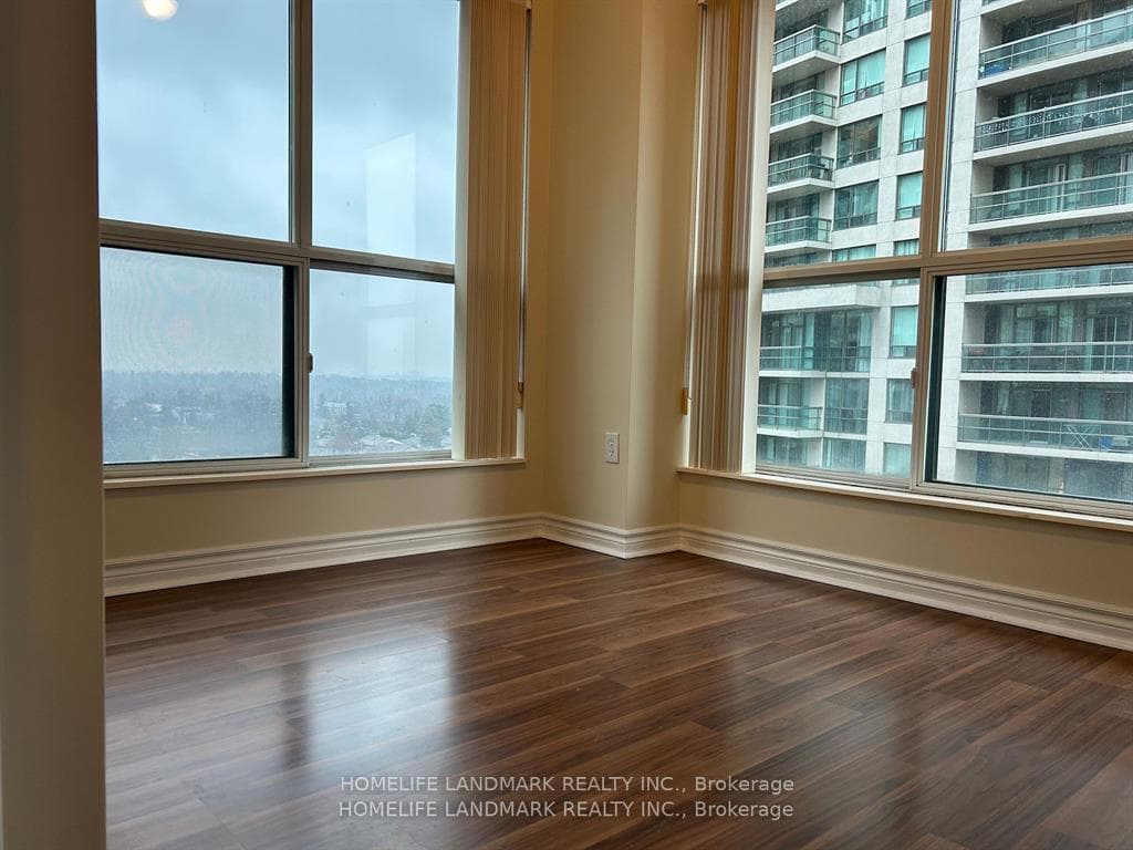 7 Lorraine Drive Unit 1005 photo 8