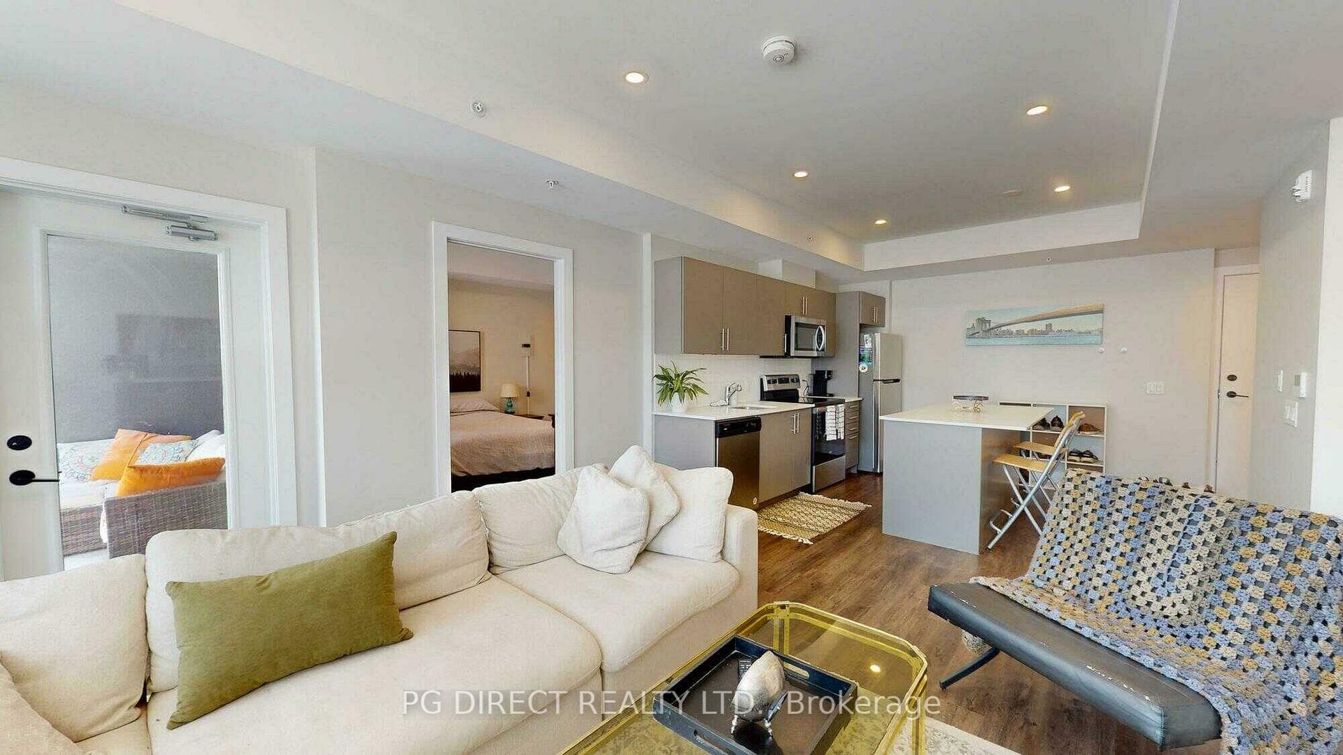 26 Lowes Road Unit 204 photo 7
