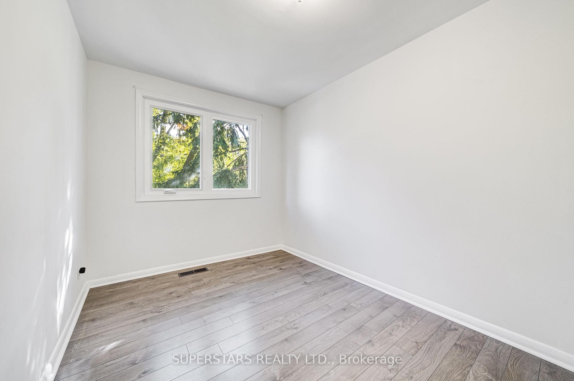 330 Neal Drive Unit 1 (Main & 2nd Floor) photo 26