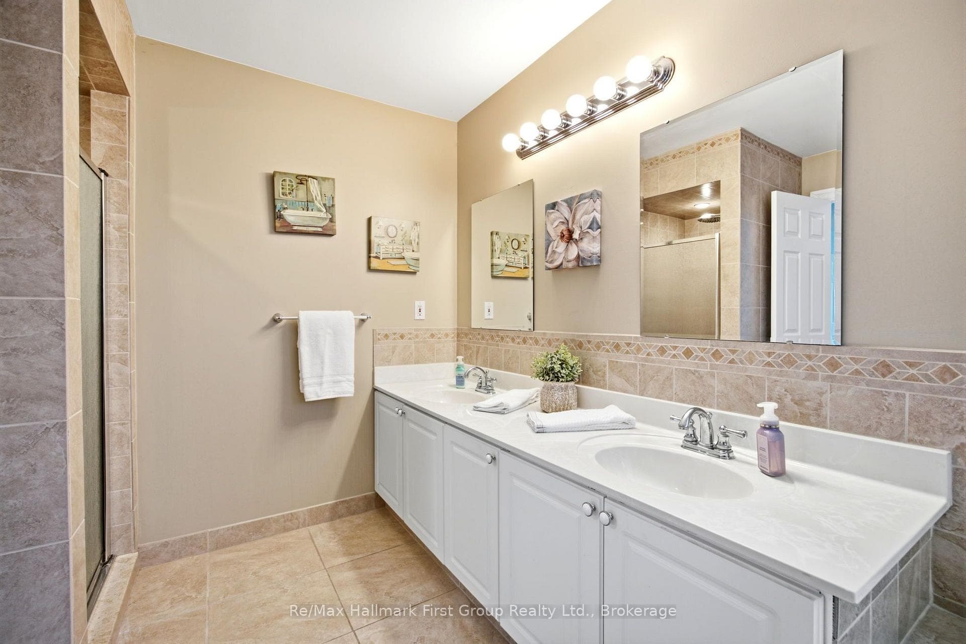 Ensuite Bathroom