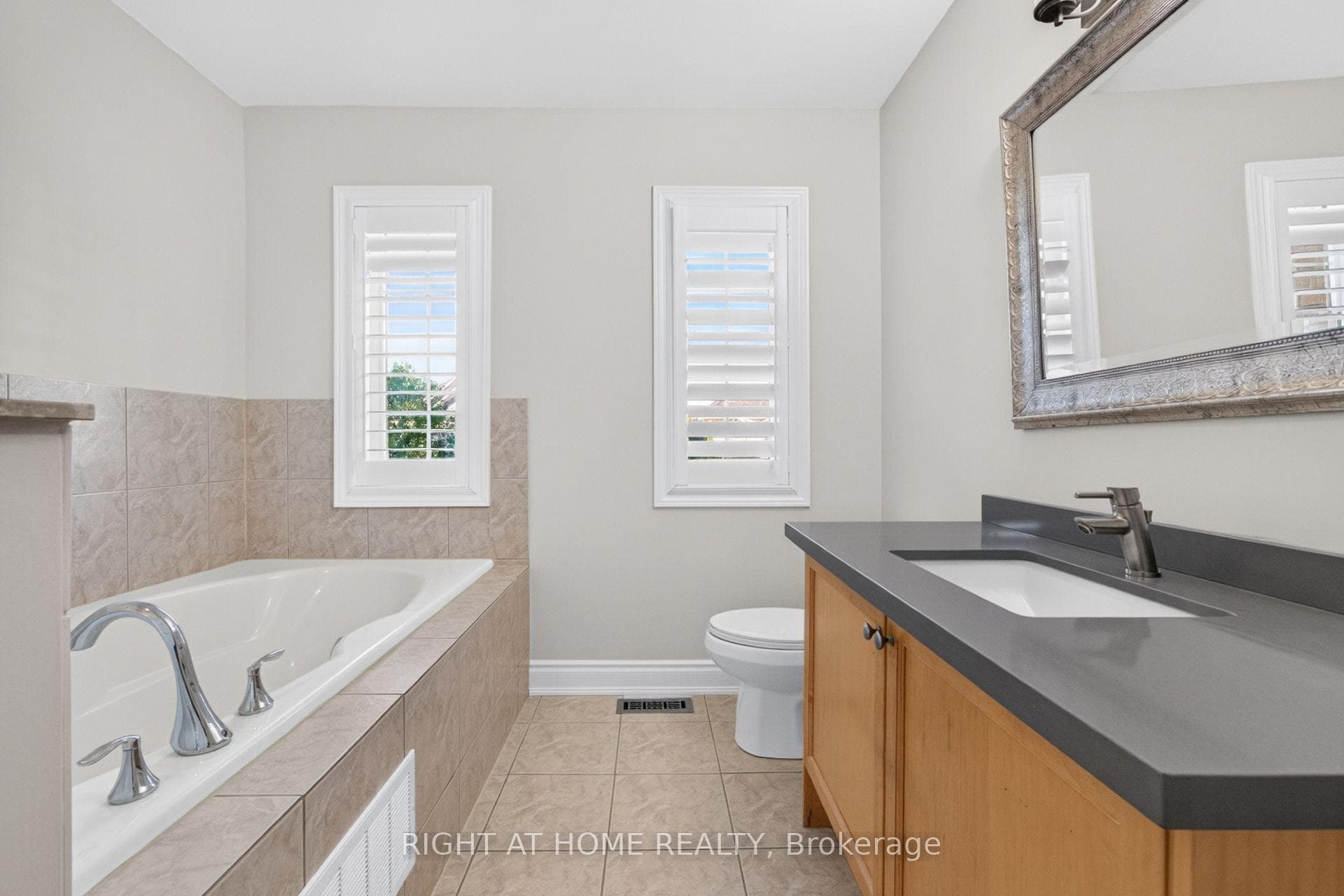 346 Creek Path Avenue photo 29