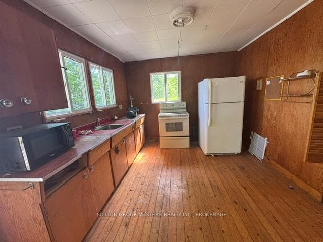 2458 Howe Island Drive photo 7