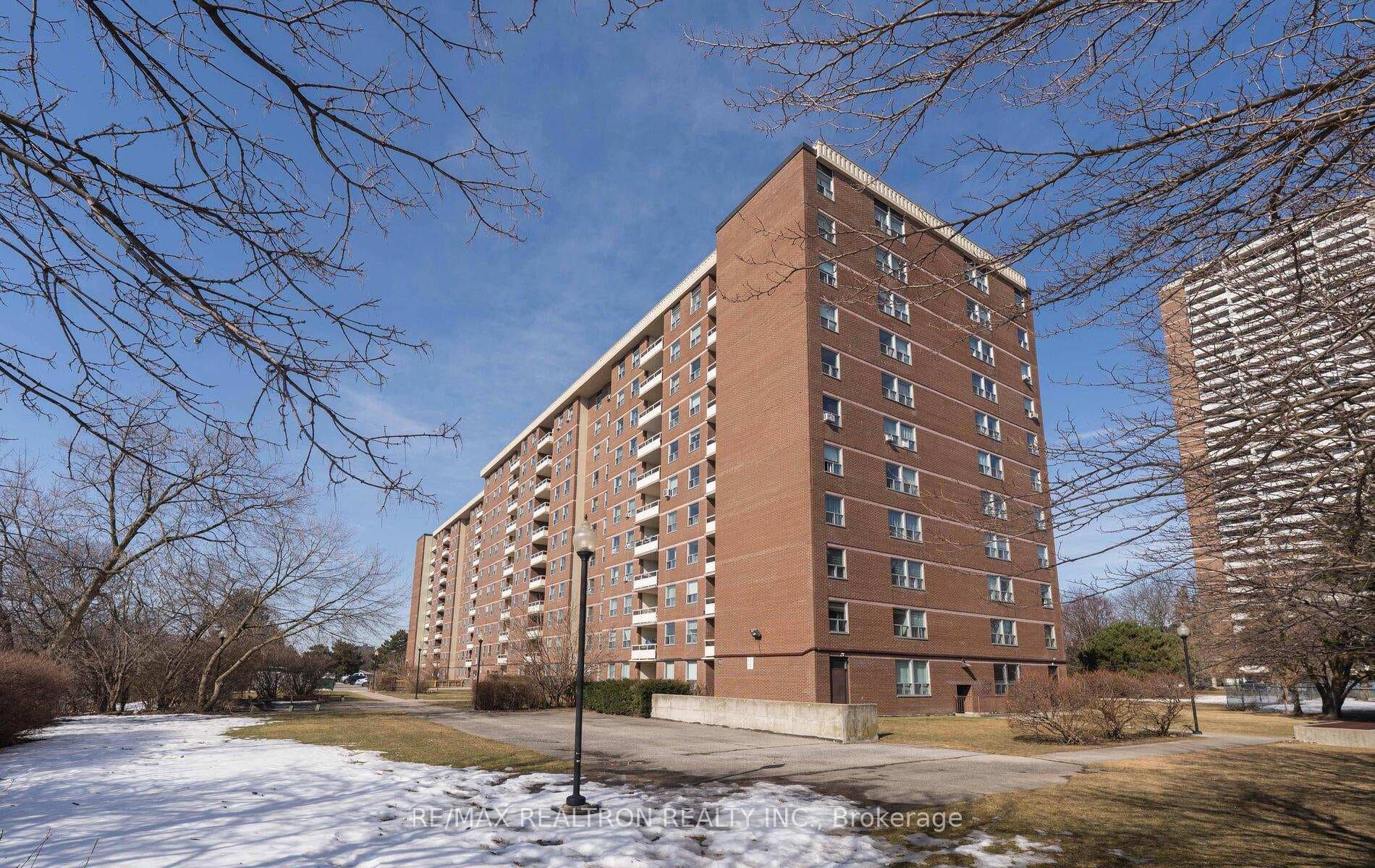 175 Hilda Avenue Unit 410 photo 1