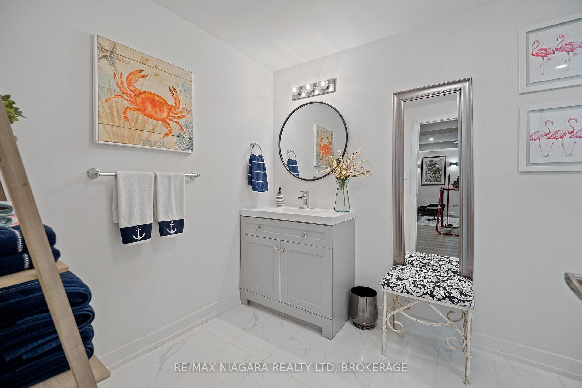 3600 Hibbard Street photo 32