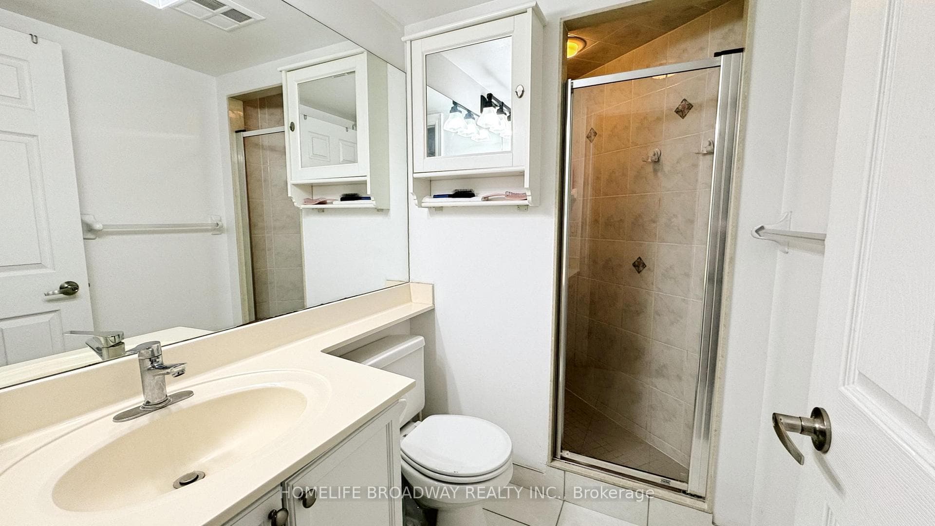 33 Cox Boulevard Unit 713 photo 17