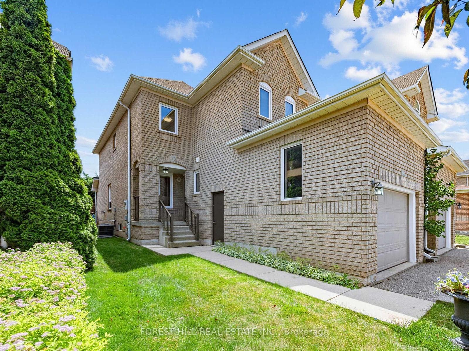 41 Prairie Rose Circle photo 5