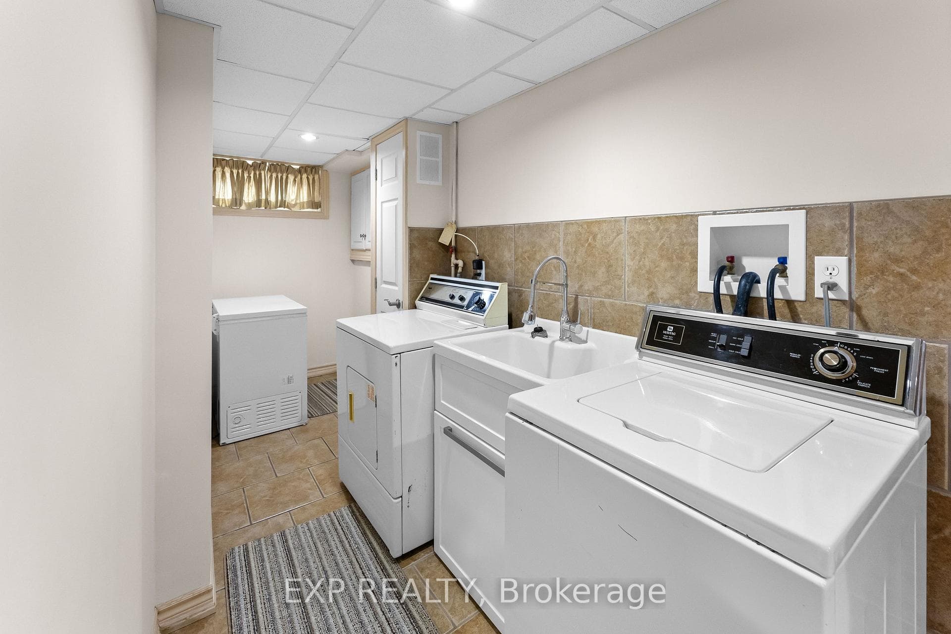3776 Panama Court photo 31