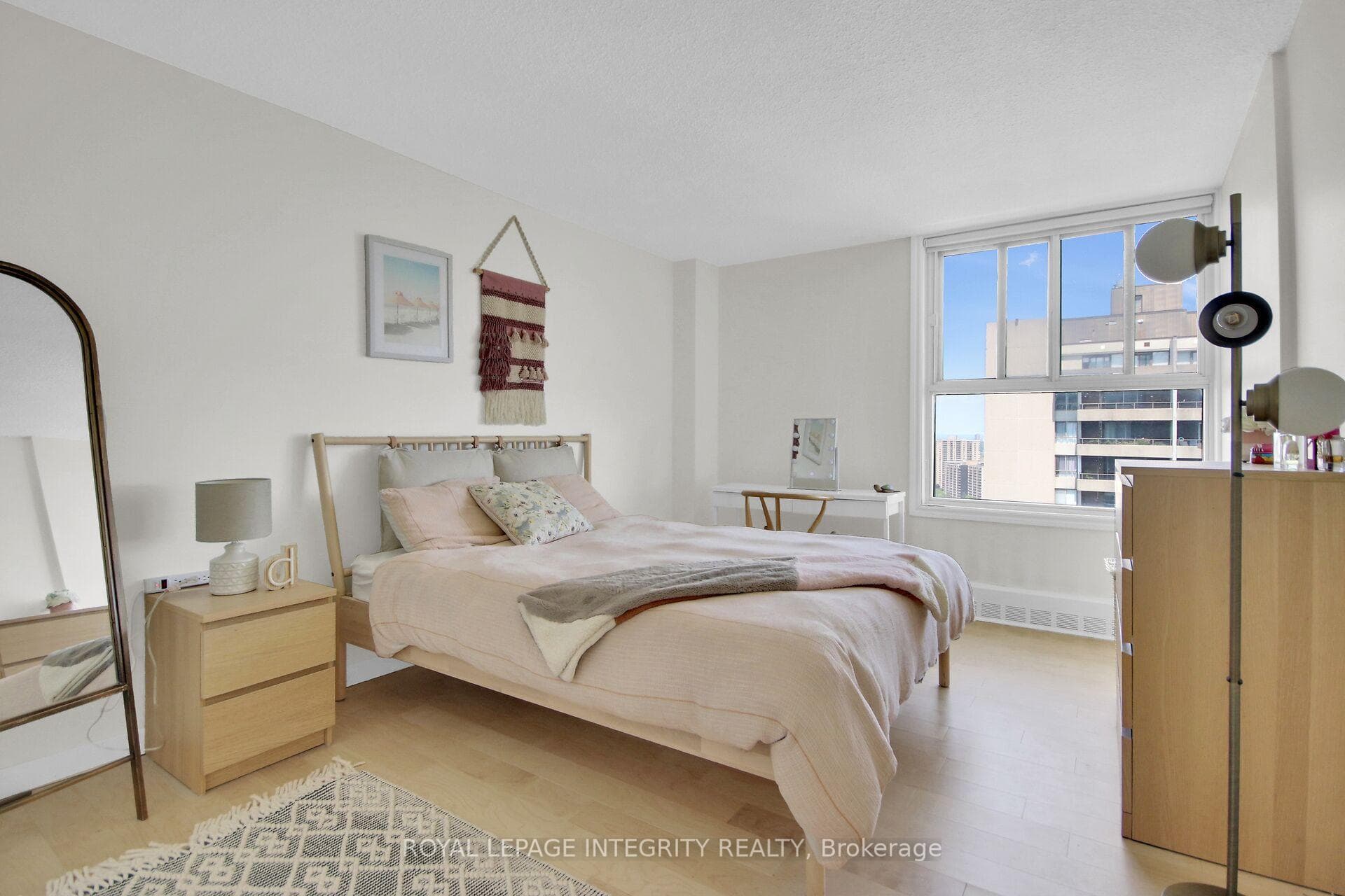 1785 Frobisher Lane Unit 2701 photo 29