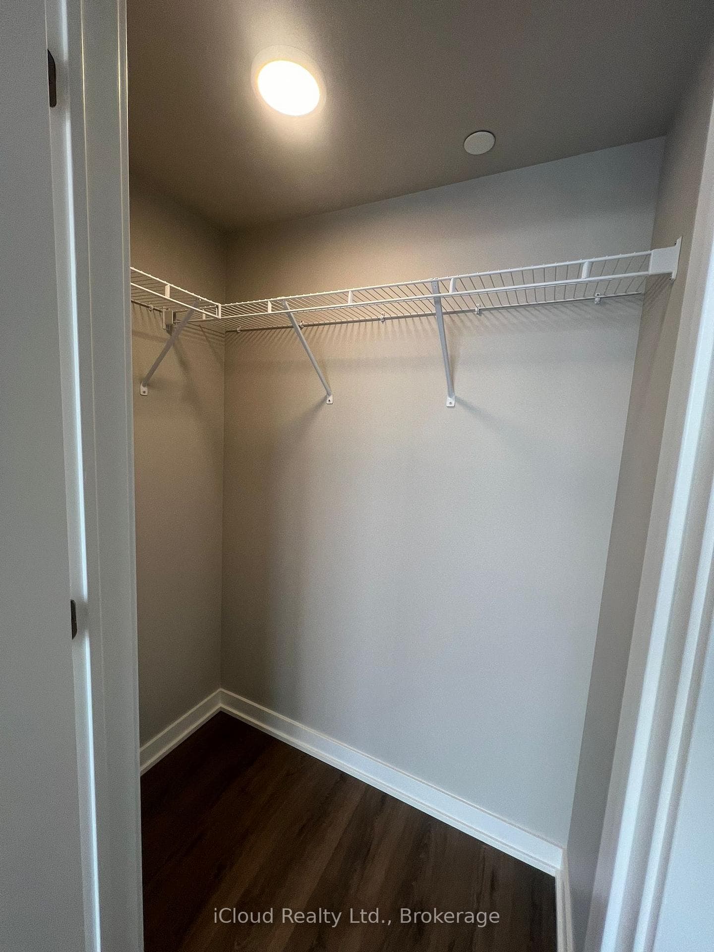 720 Whitlock Avenue Unit 411 photo 11