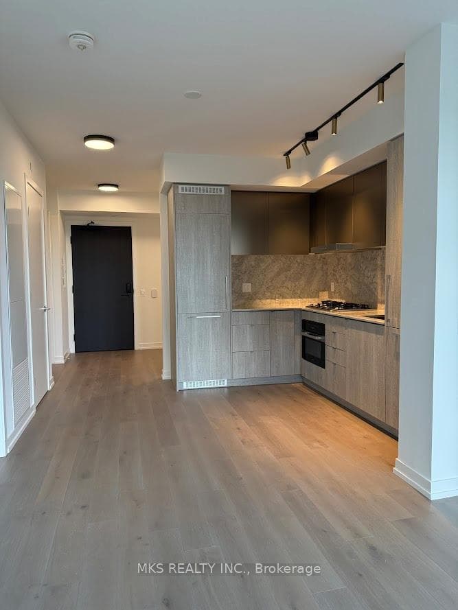 771 Yonge Street Unit 2507 photo 13